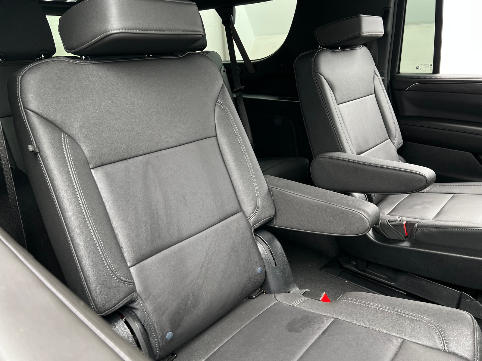 Thumbnail: 2024 Chevrolet Suburban - 5