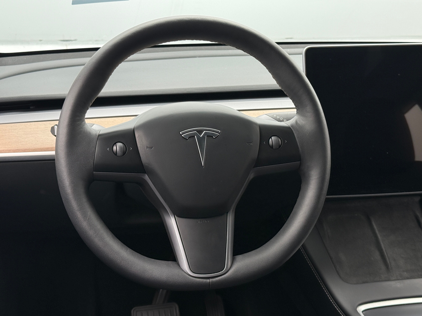 Thumbnail: 2023 Tesla Model Y - 4