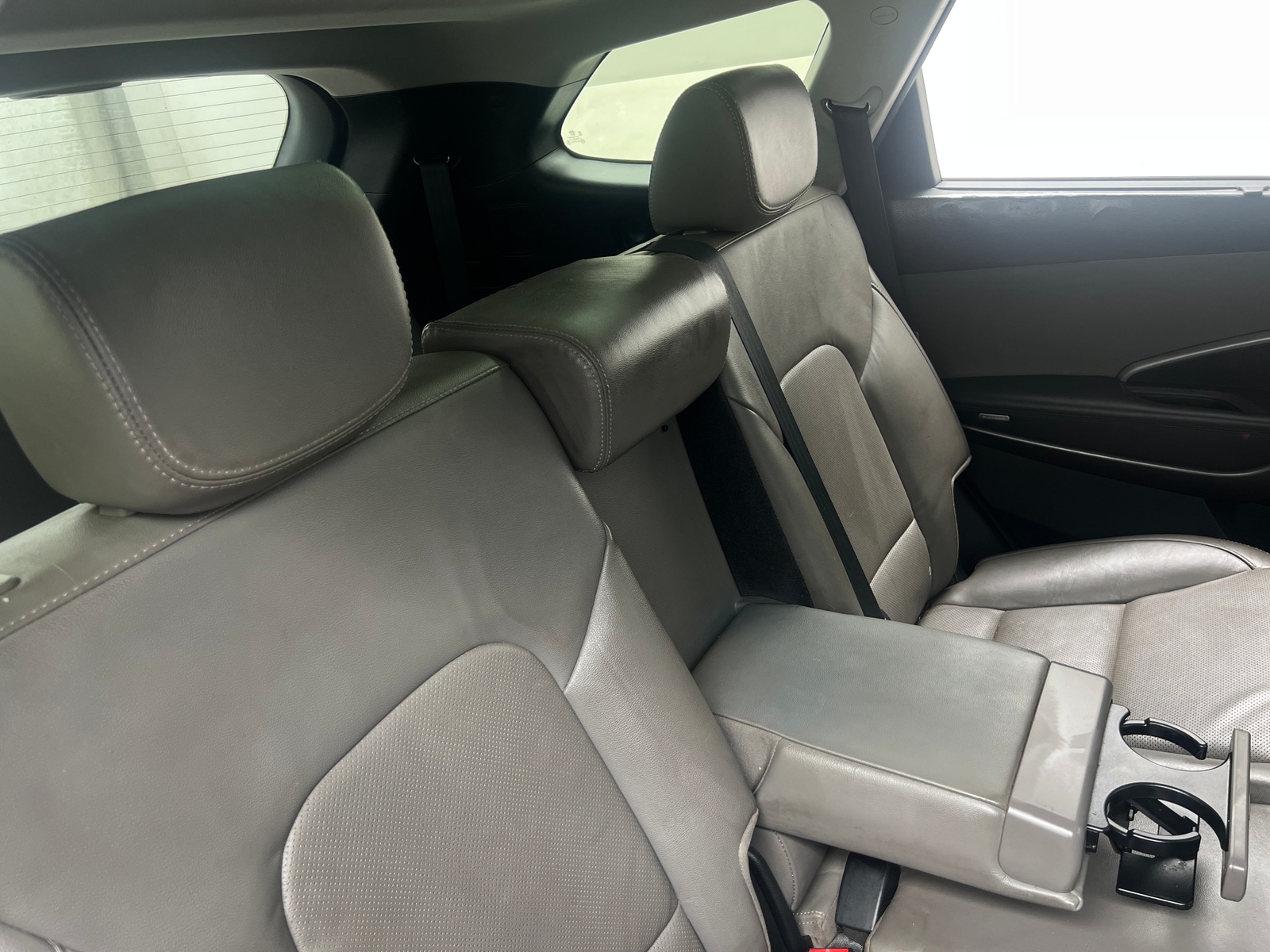 Thumbnail: 2016 Hyundai Santa Fe - 6