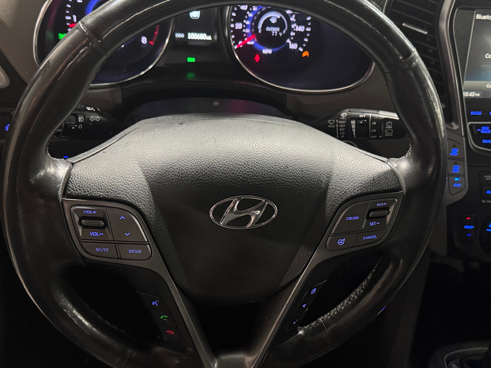 Thumbnail: 2016 Hyundai Santa Fe - 5