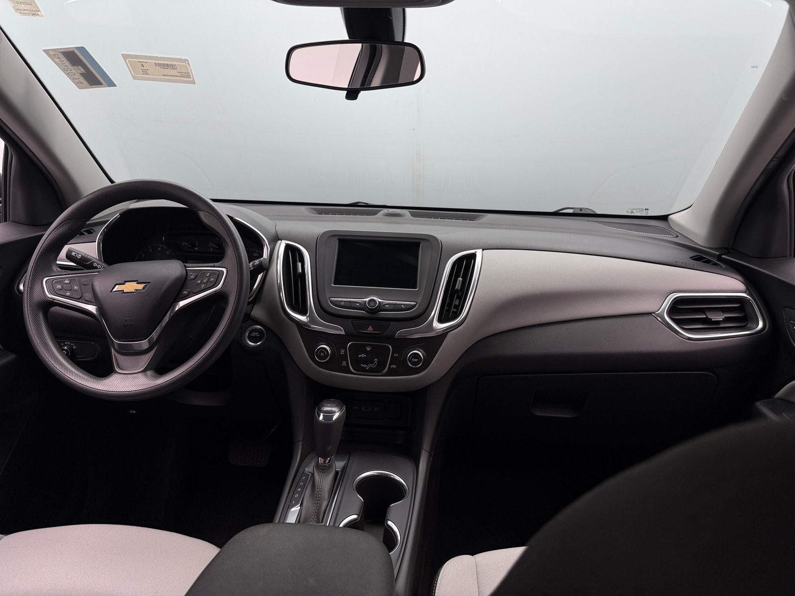 Thumbnail: 2019 Chevrolet Equinox - 3