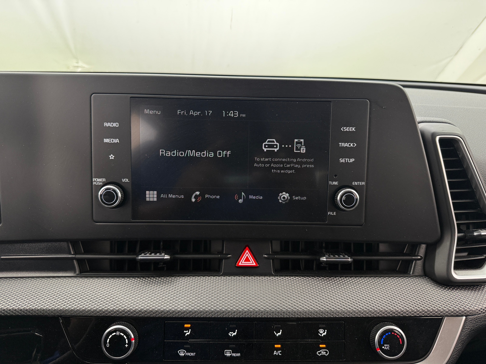 Thumbnail: 2025 Kia Sportage - 4