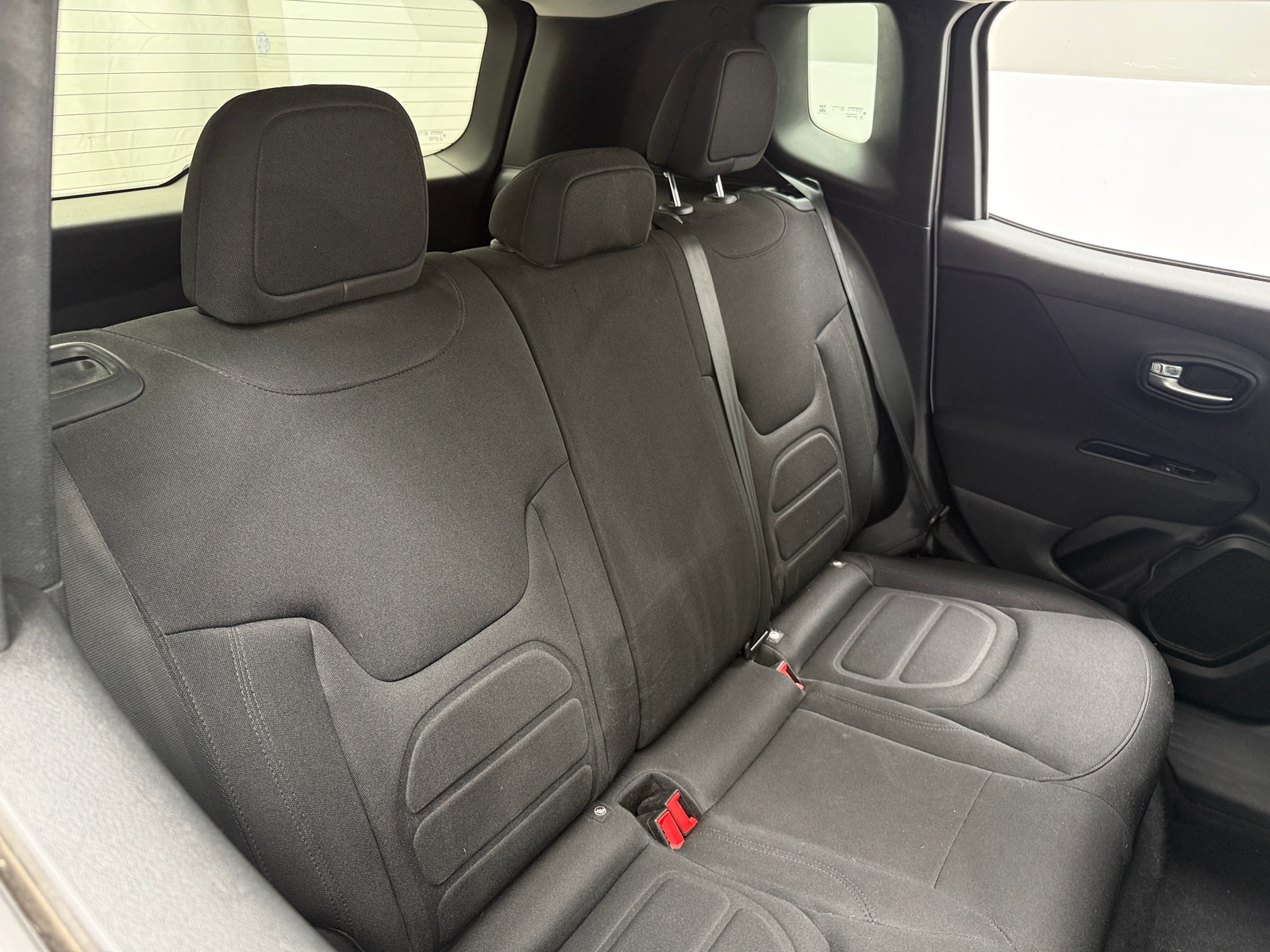 Thumbnail: 2019 Jeep Renegade - 6