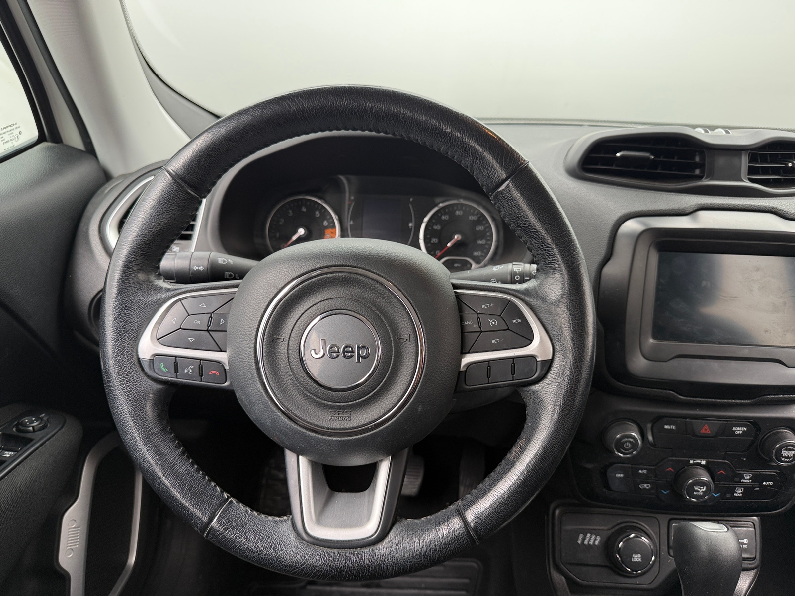 Thumbnail: 2019 Jeep Renegade - 5