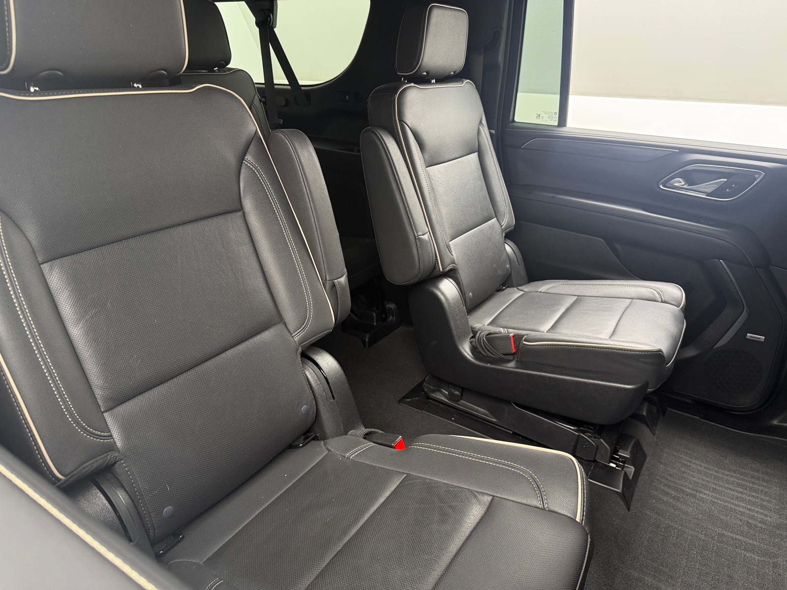 Thumbnail: 2023 GMC Yukon XL - 5