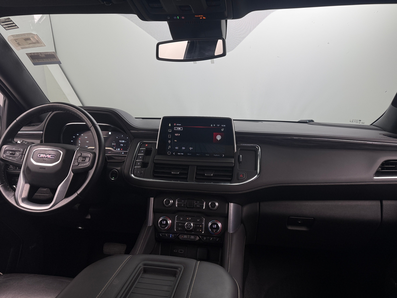 Thumbnail: 2023 GMC Yukon XL - 2