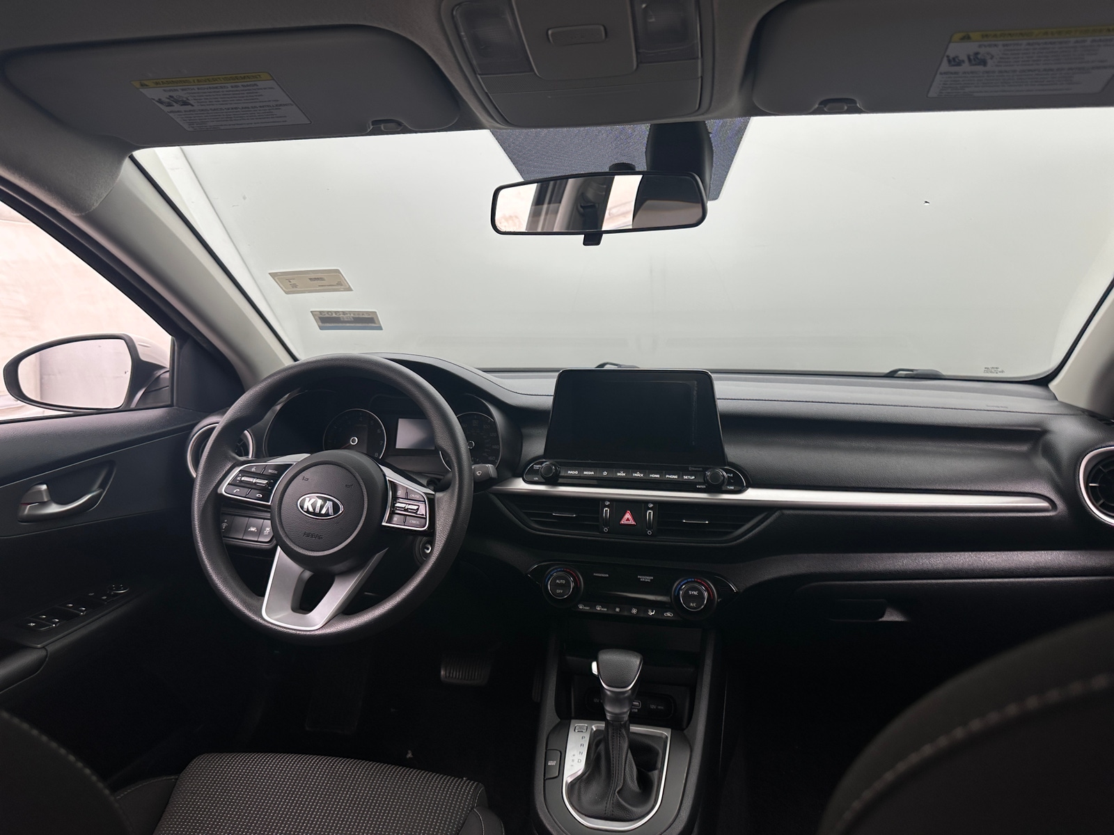 Thumbnail: 2019 Kia Forte - 3
