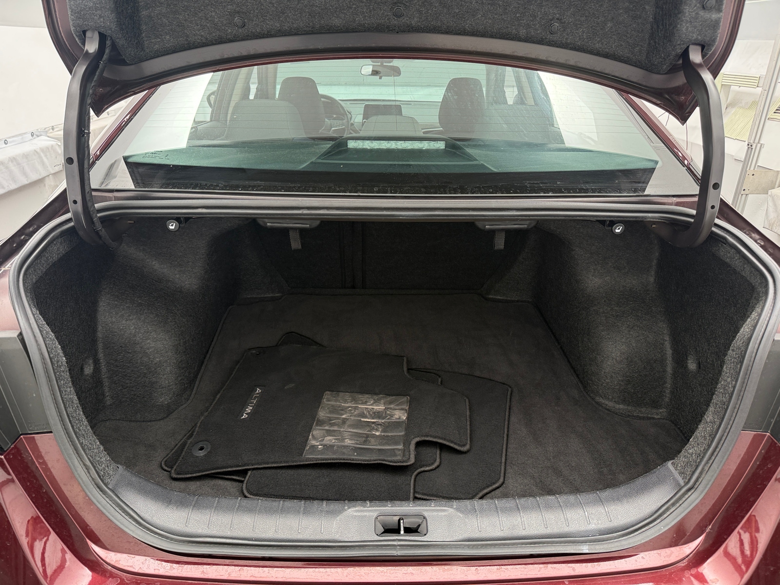 Thumbnail: 2025 Nissan Altima - 7