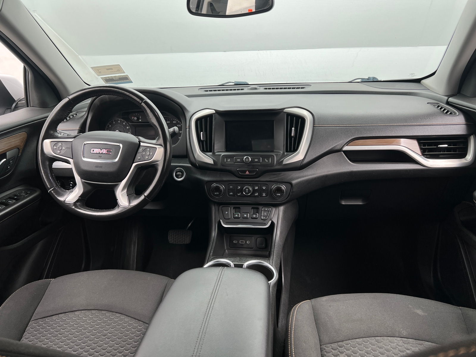 Thumbnail: 2018 GMC Terrain - 3