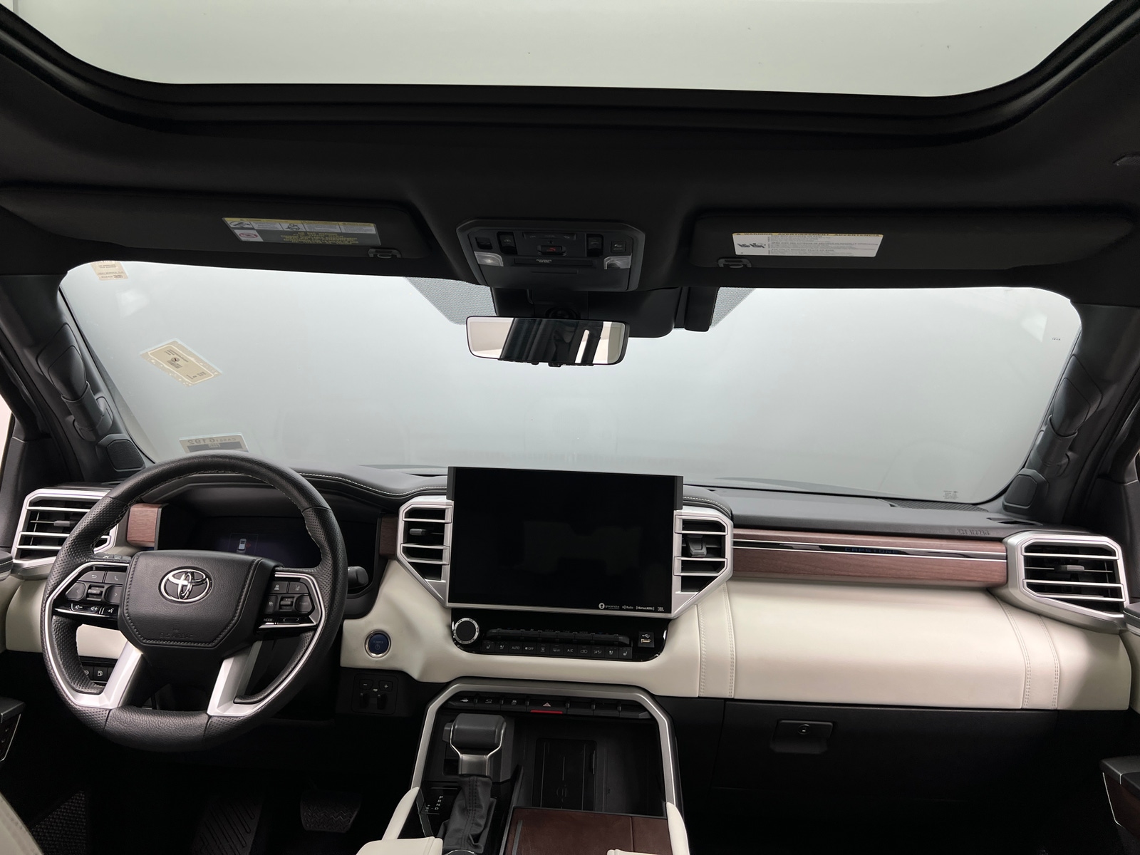 Thumbnail: 2023 Toyota Sequoia - 2