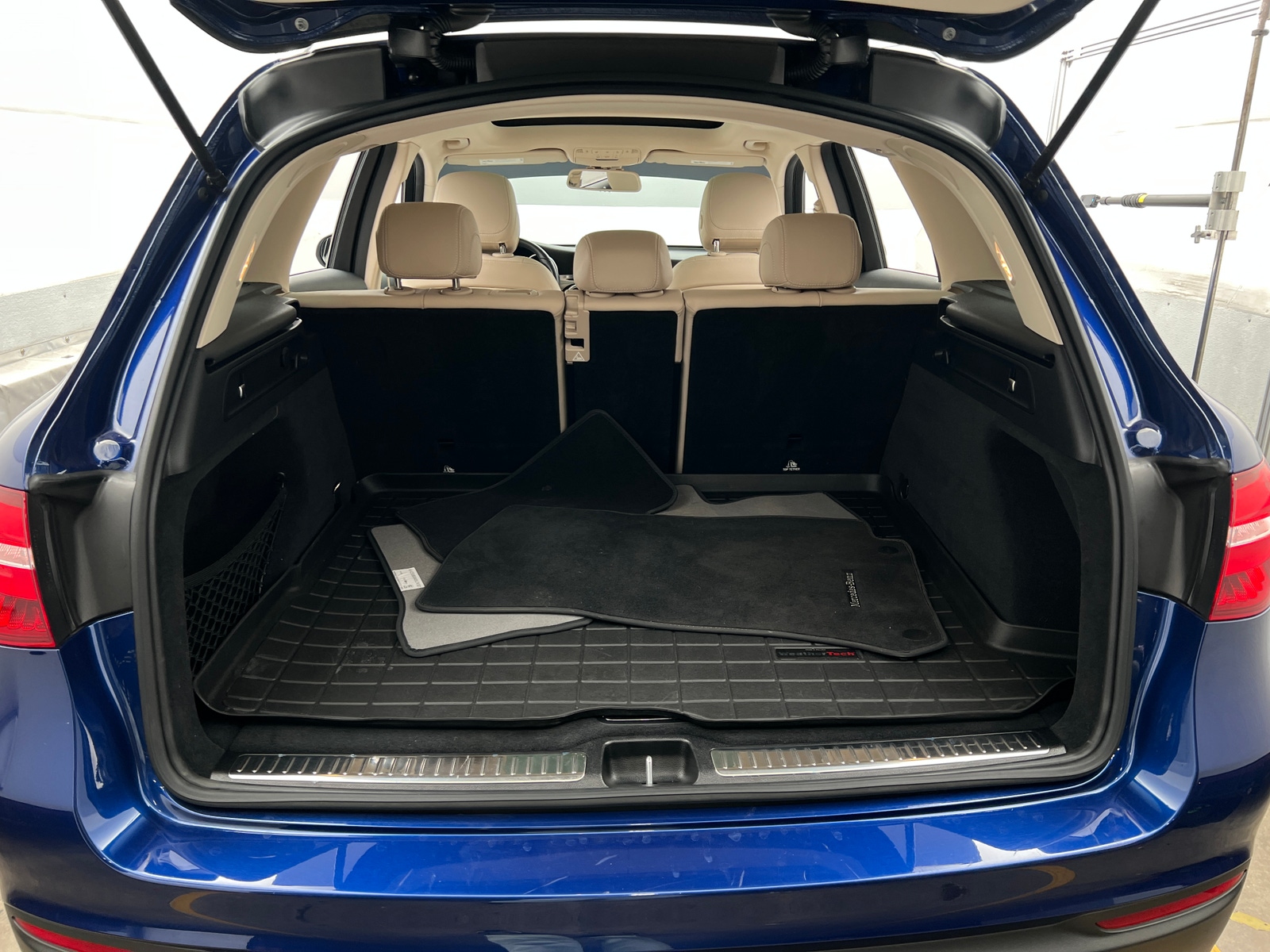 Thumbnail: 2019 Mercedes-Benz GLC - 6