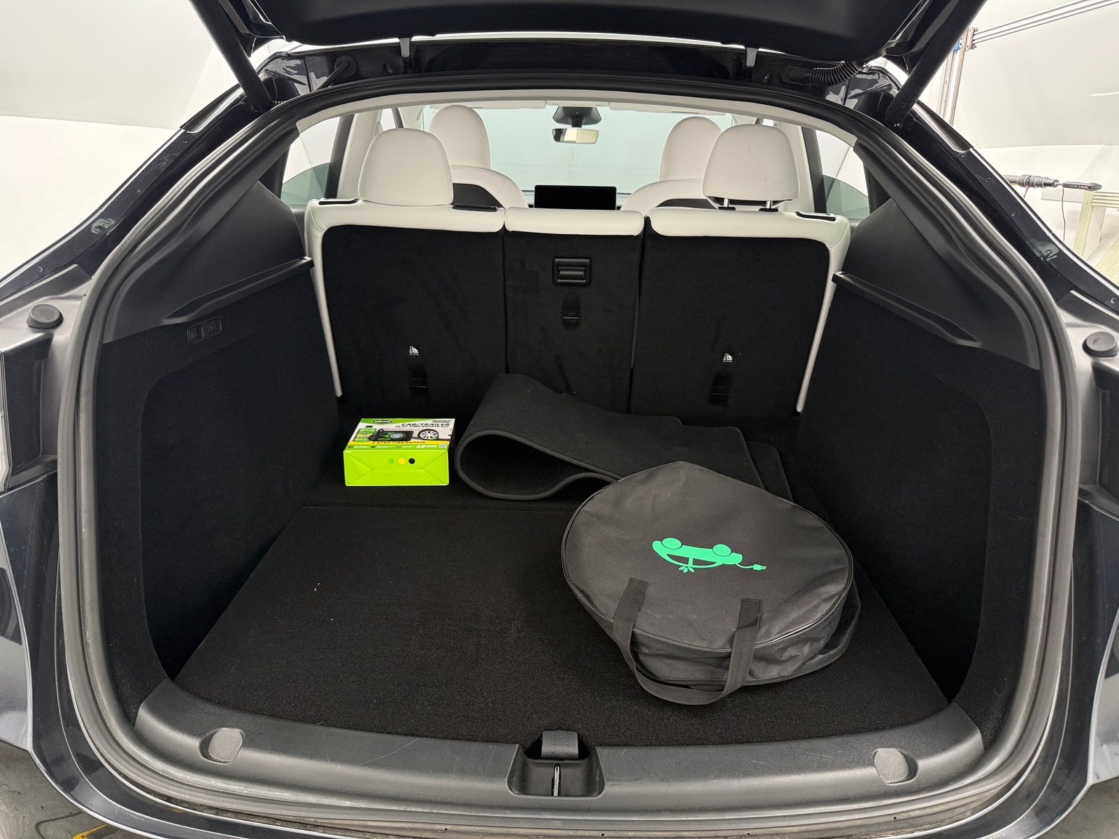 Thumbnail: 2024 Tesla Model Y - 6