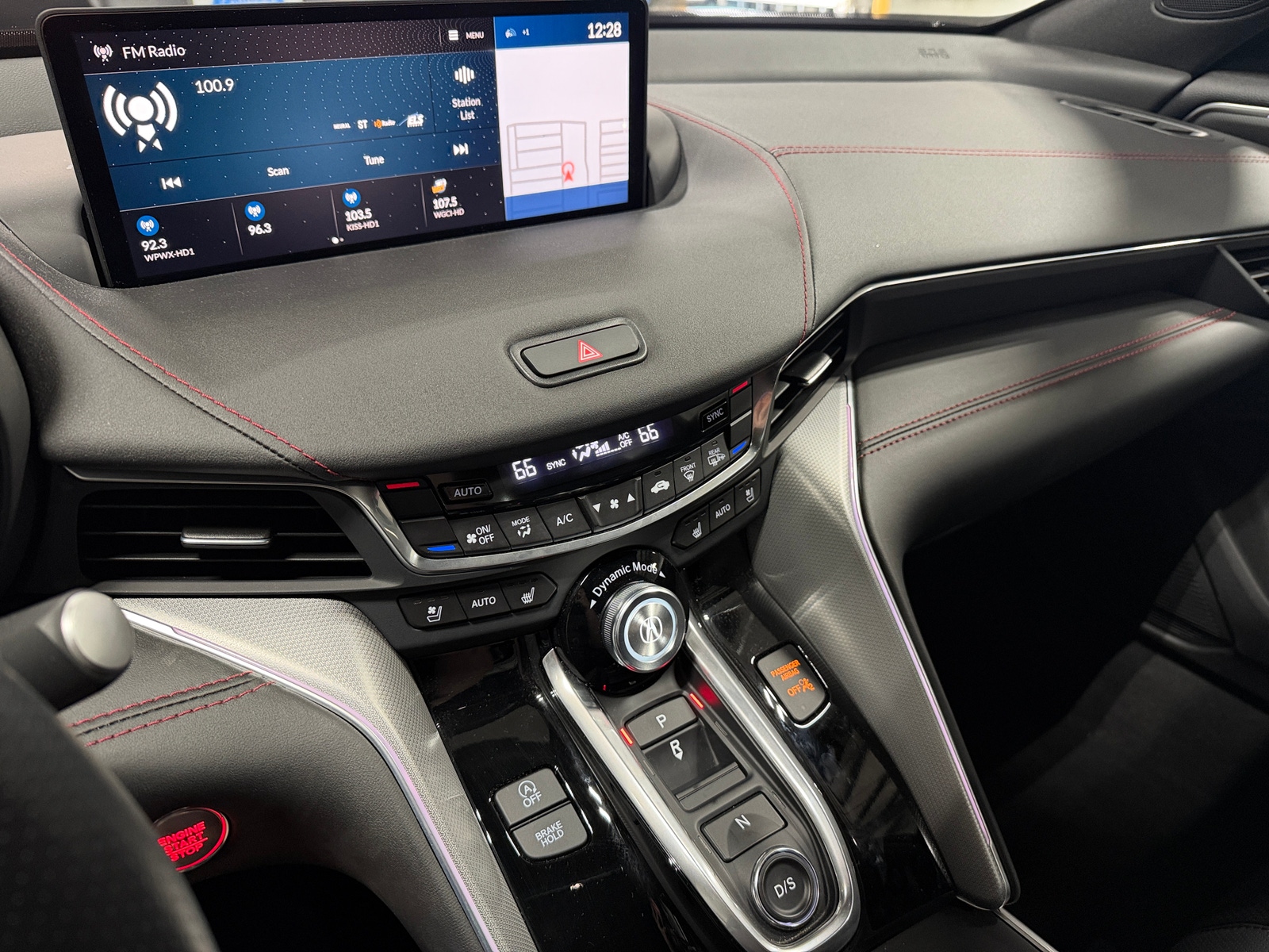 Thumbnail: 2025 Acura TLX - 3