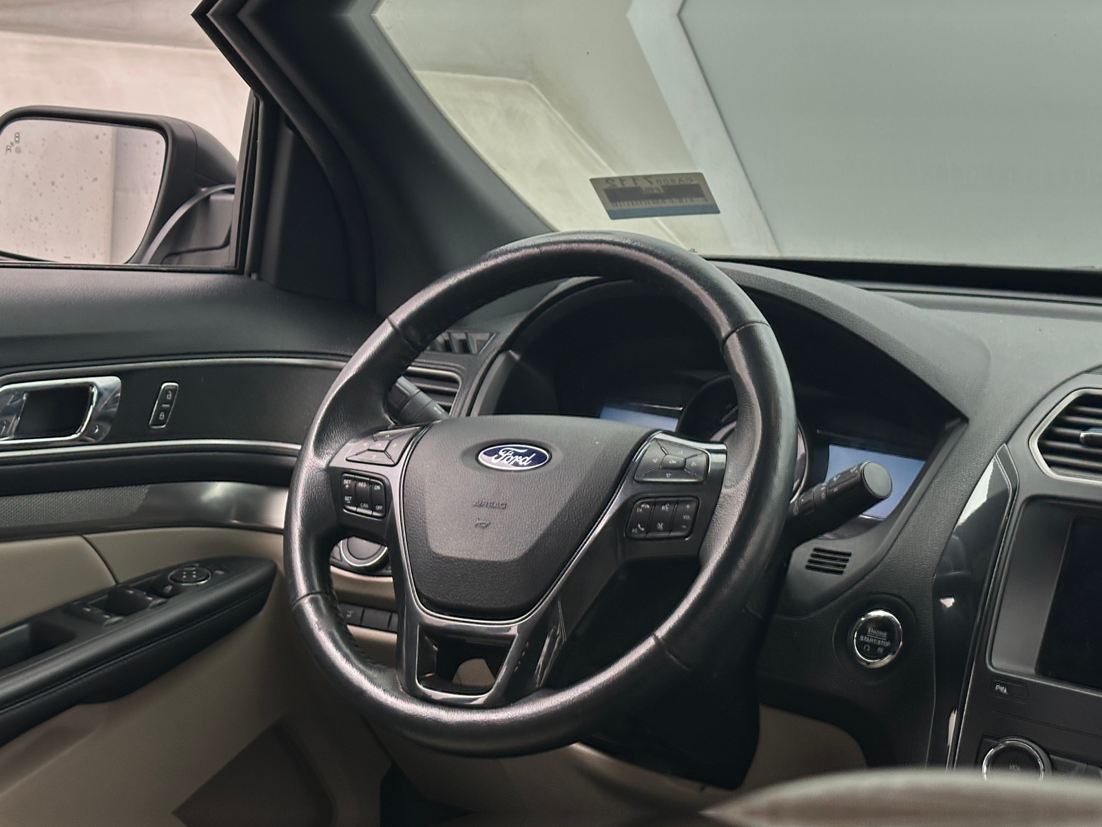 Thumbnail: 2019 Ford Explorer - 5