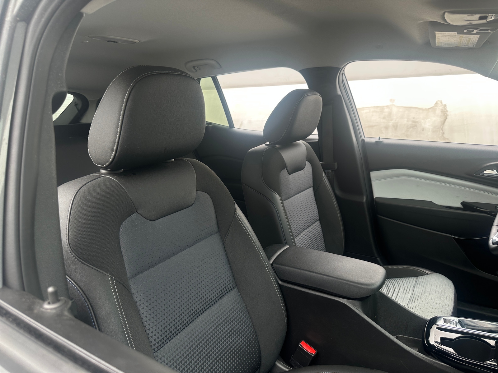 Thumbnail: 2025 Chevrolet Trax - 2