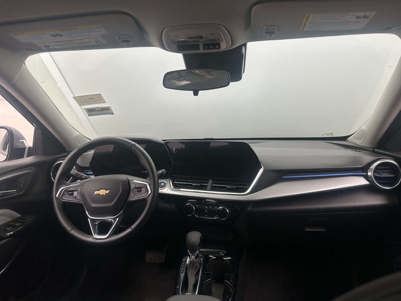 Thumbnail: 2025 Chevrolet Trax - 3