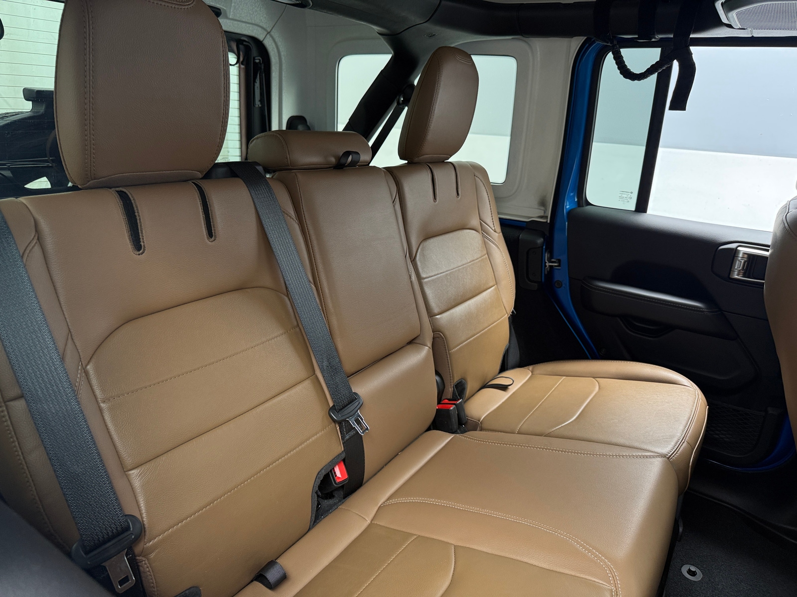 Thumbnail: 2022 Jeep Wrangler - 5