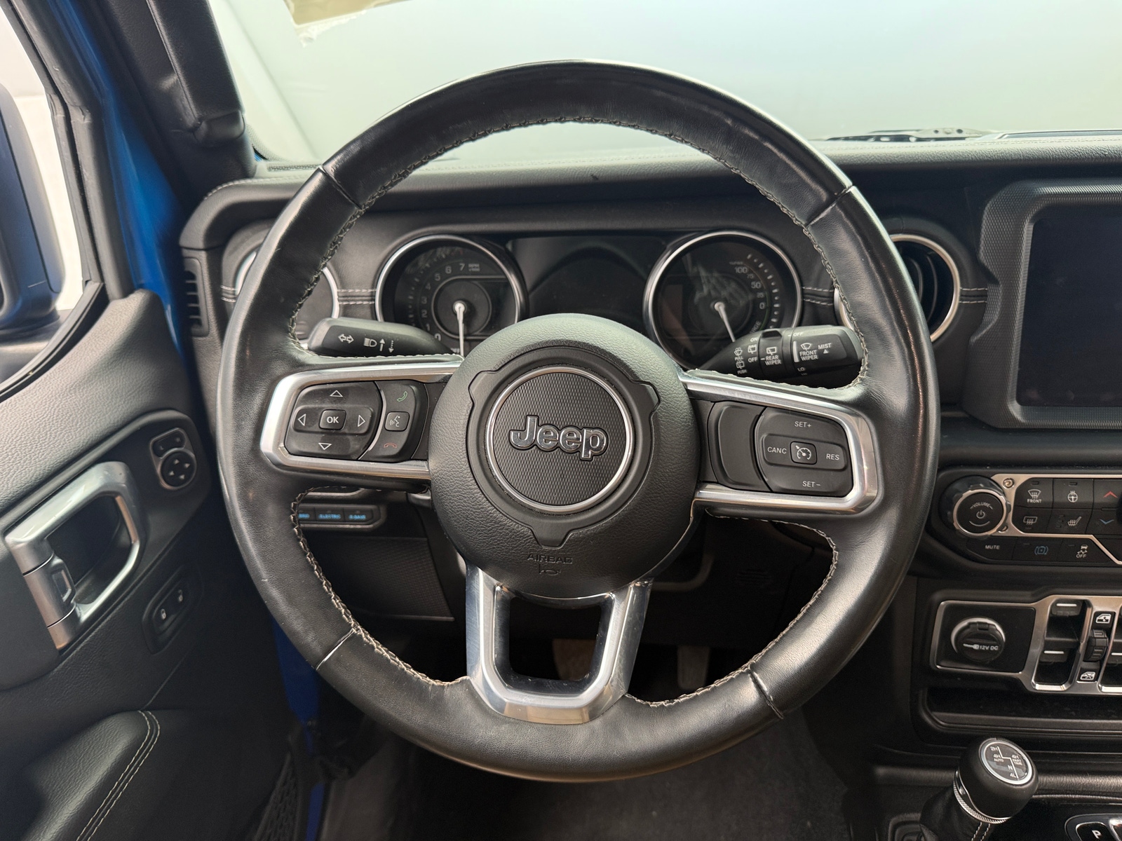 Thumbnail: 2022 Jeep Wrangler - 4