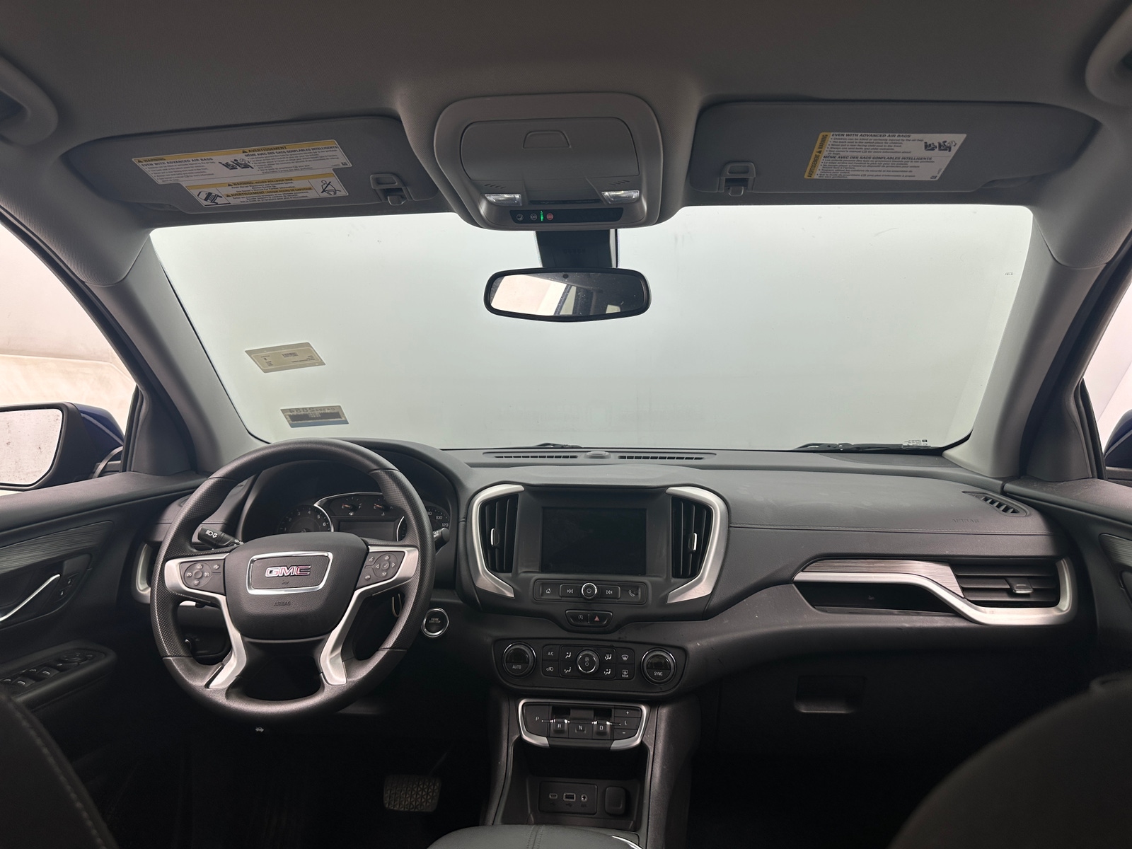 Thumbnail: 2022 GMC Terrain - 3