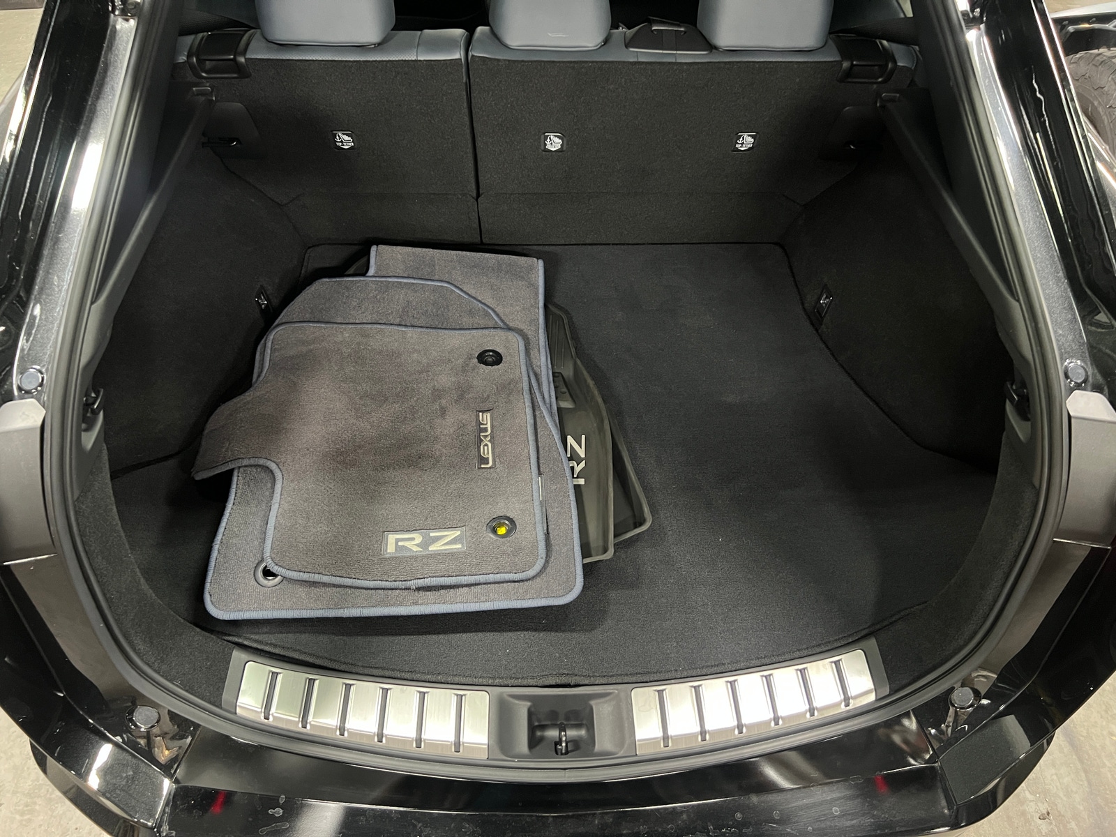 Thumbnail: 2024 Lexus RZ - 7