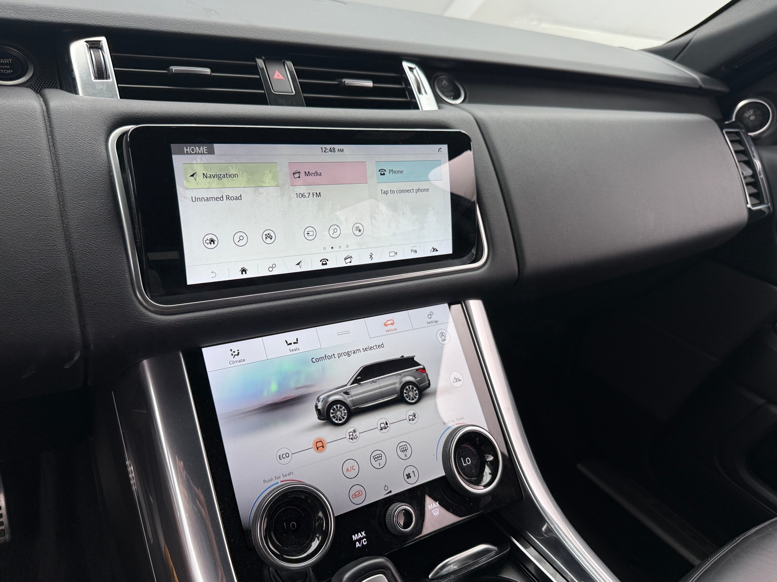 Thumbnail: 2022 Land Rover Range Rover Sport - 3