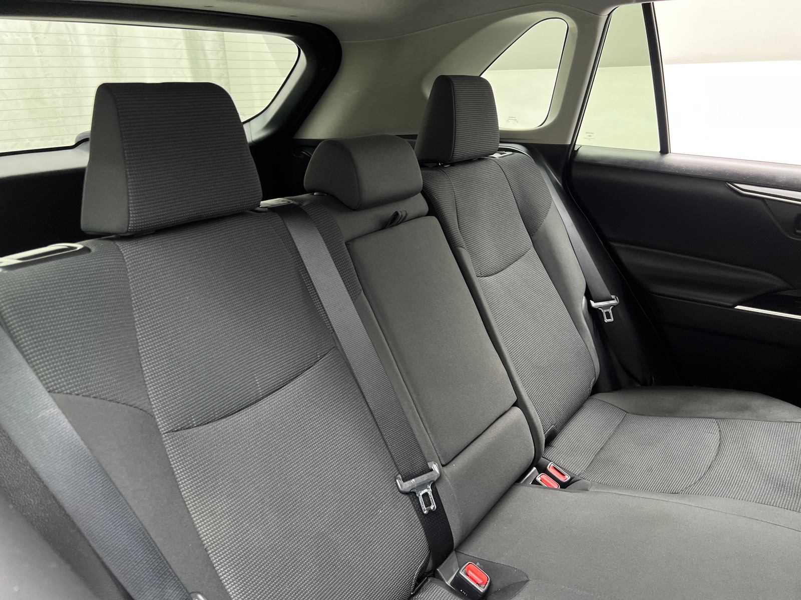 Thumbnail: 2021 Toyota RAV4 - 6