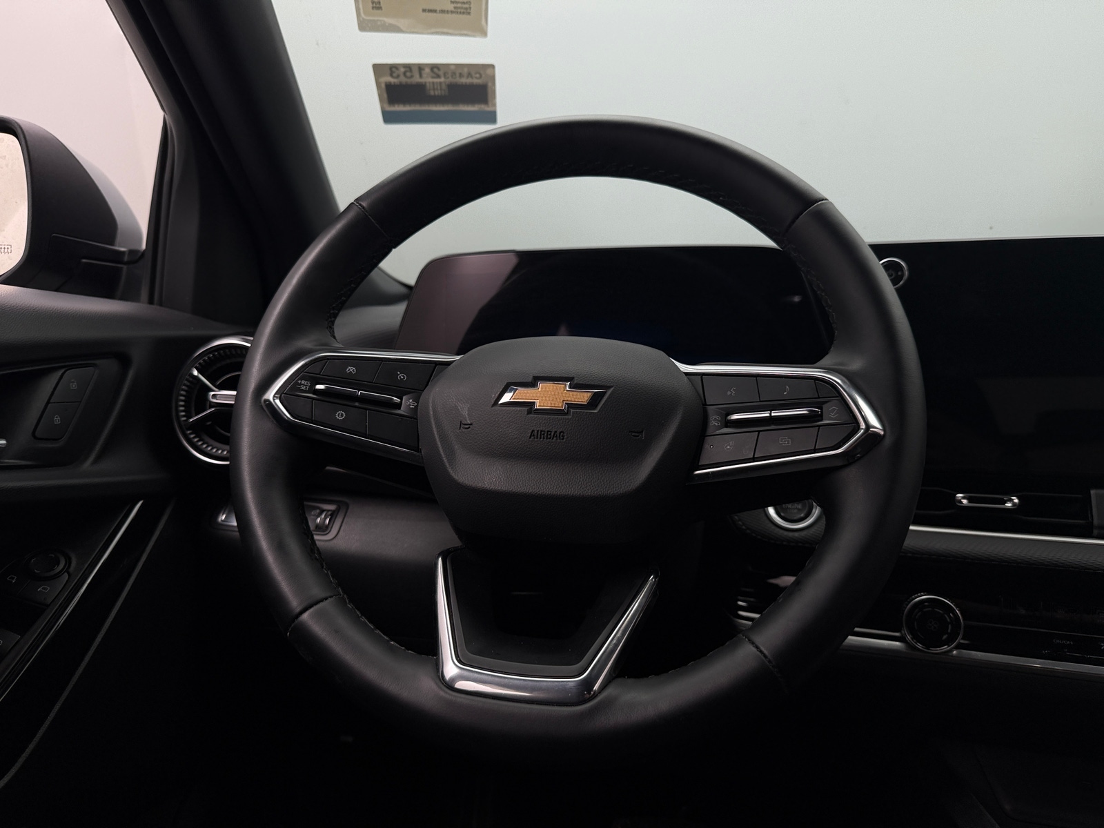 Thumbnail: 2025 Chevrolet Equinox - 5