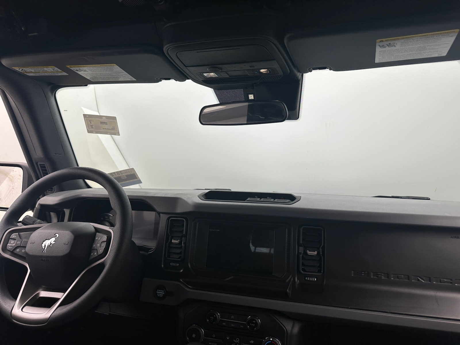 Thumbnail: 2021 Ford Bronco - 3