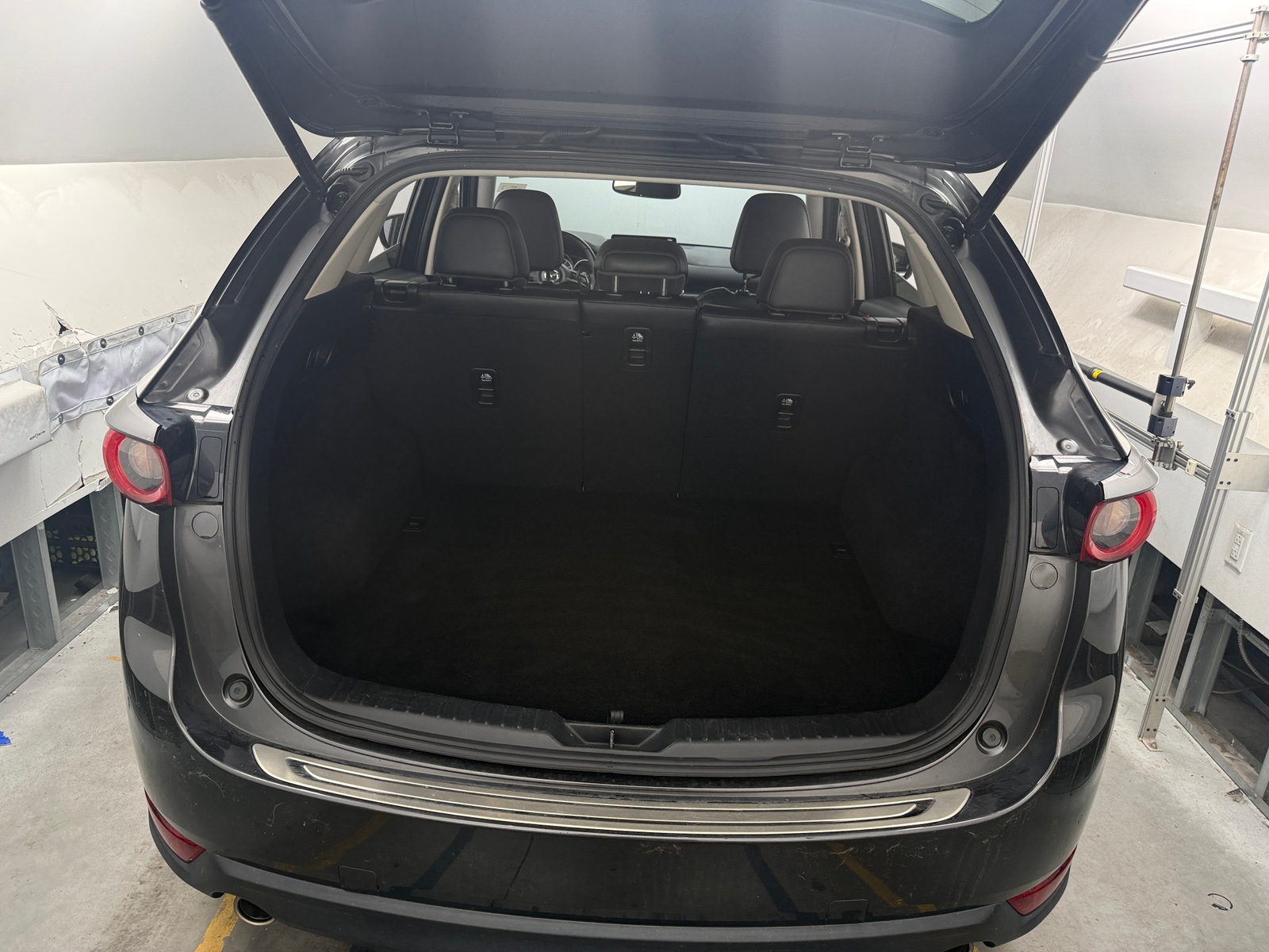 Thumbnail: 2021 Mazda CX-5 - 6