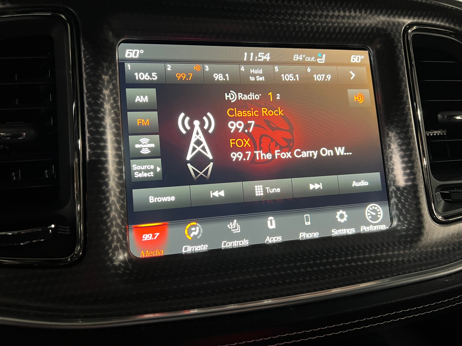 Thumbnail: 2022 Dodge Challenger - 2