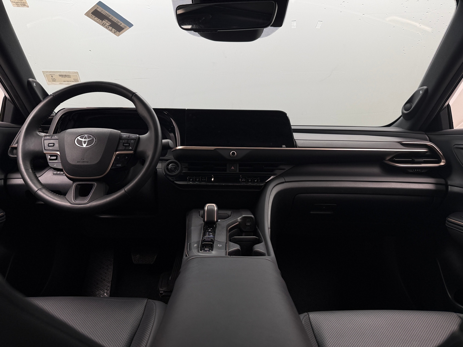 Thumbnail: 2023 Toyota Crown - 2