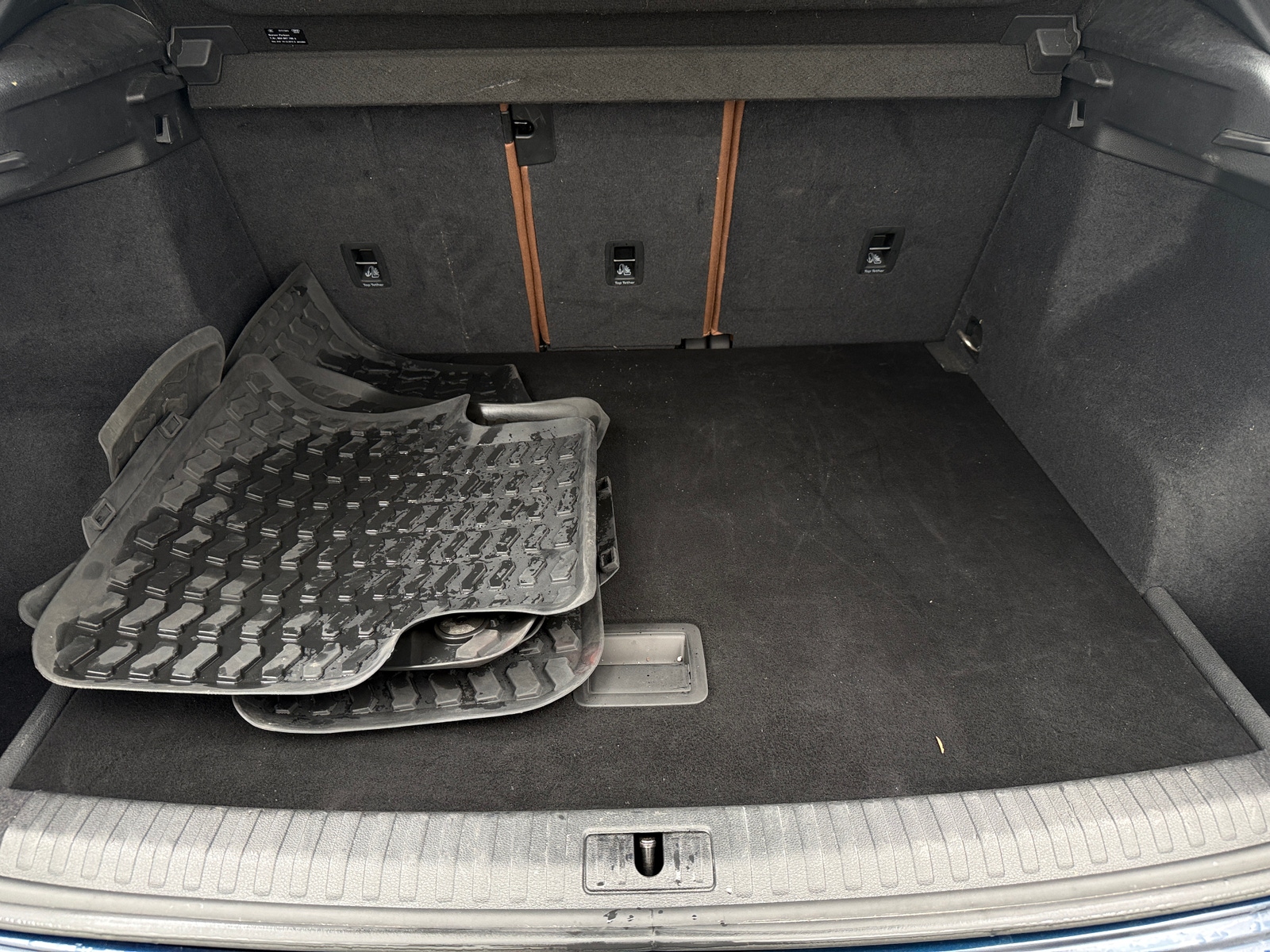 Thumbnail: 2020 Audi Q3 - 6