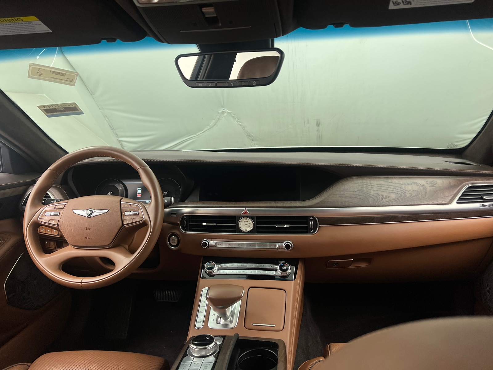 Thumbnail: 2021 Genesis G90 - 2