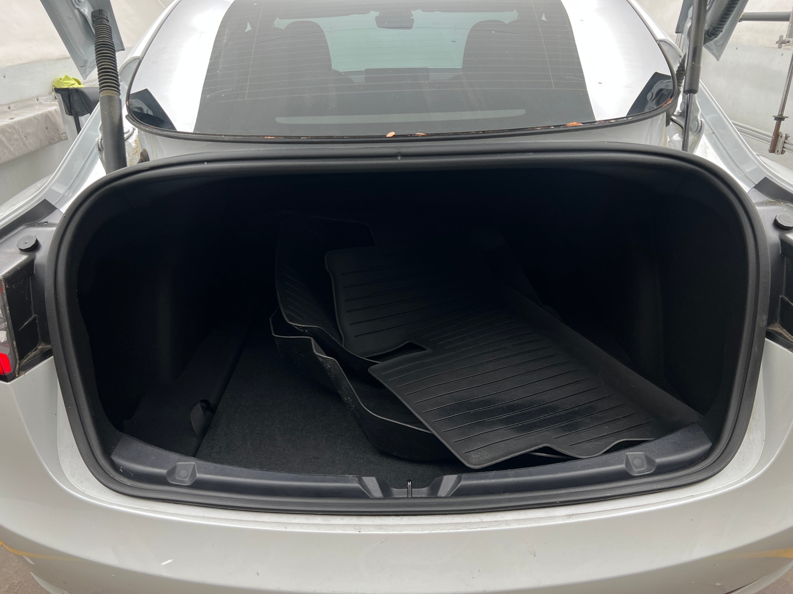 Thumbnail: 2023 Tesla Model 3 - 5