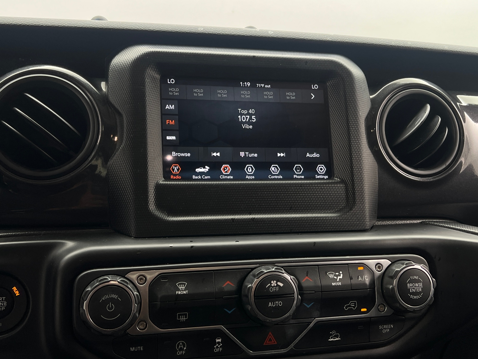 Thumbnail: 2022 Jeep Gladiator - 4