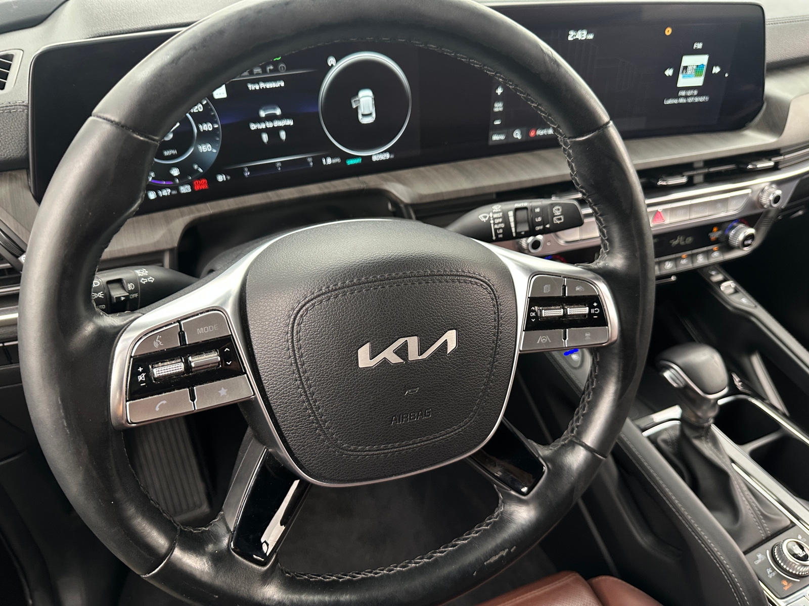 Thumbnail: 2023 Kia Telluride - 4