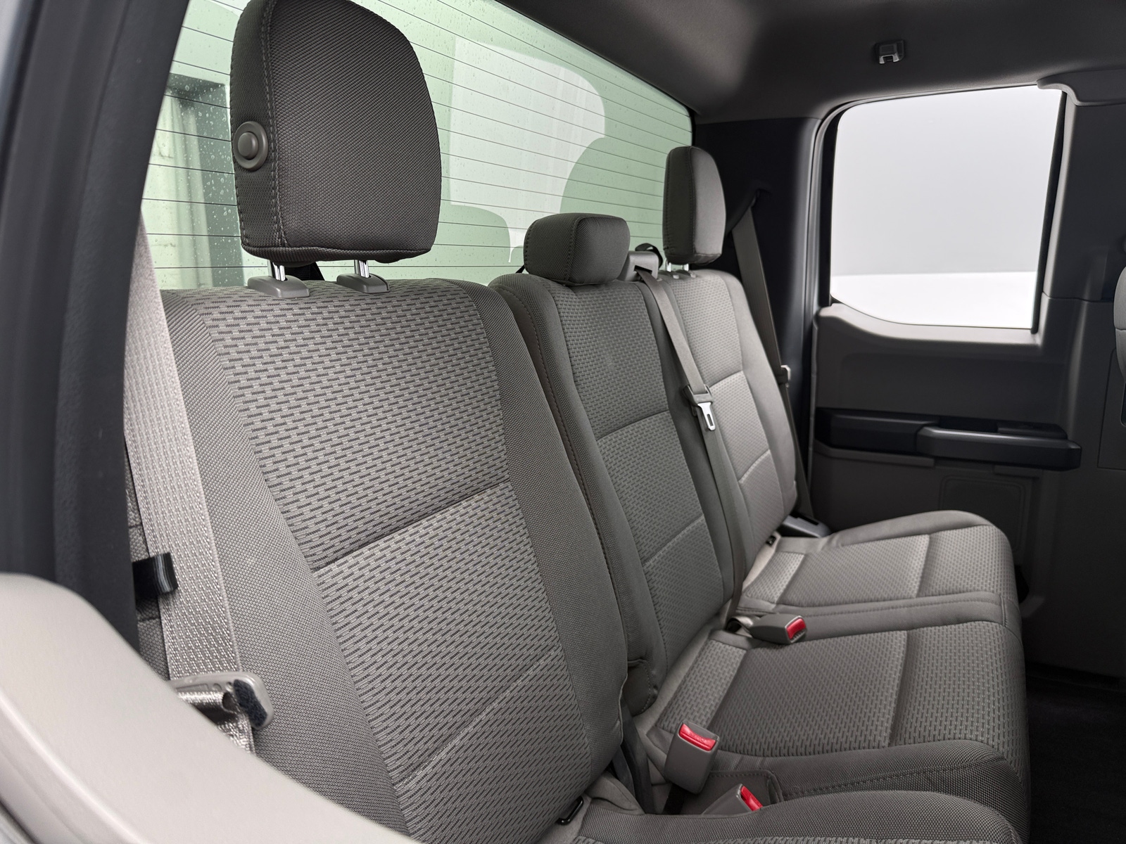 Thumbnail: 2015 Ford Econoline - 6