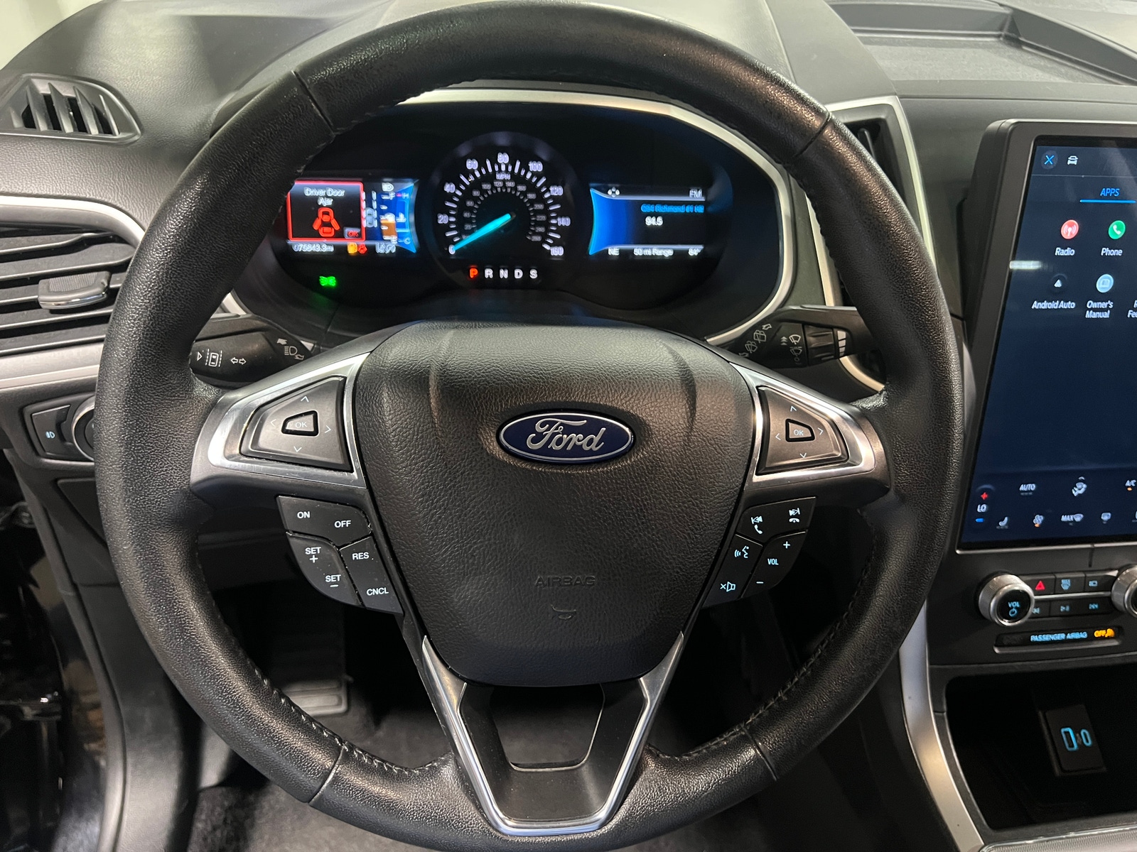Thumbnail: 2021 Ford Edge - 4