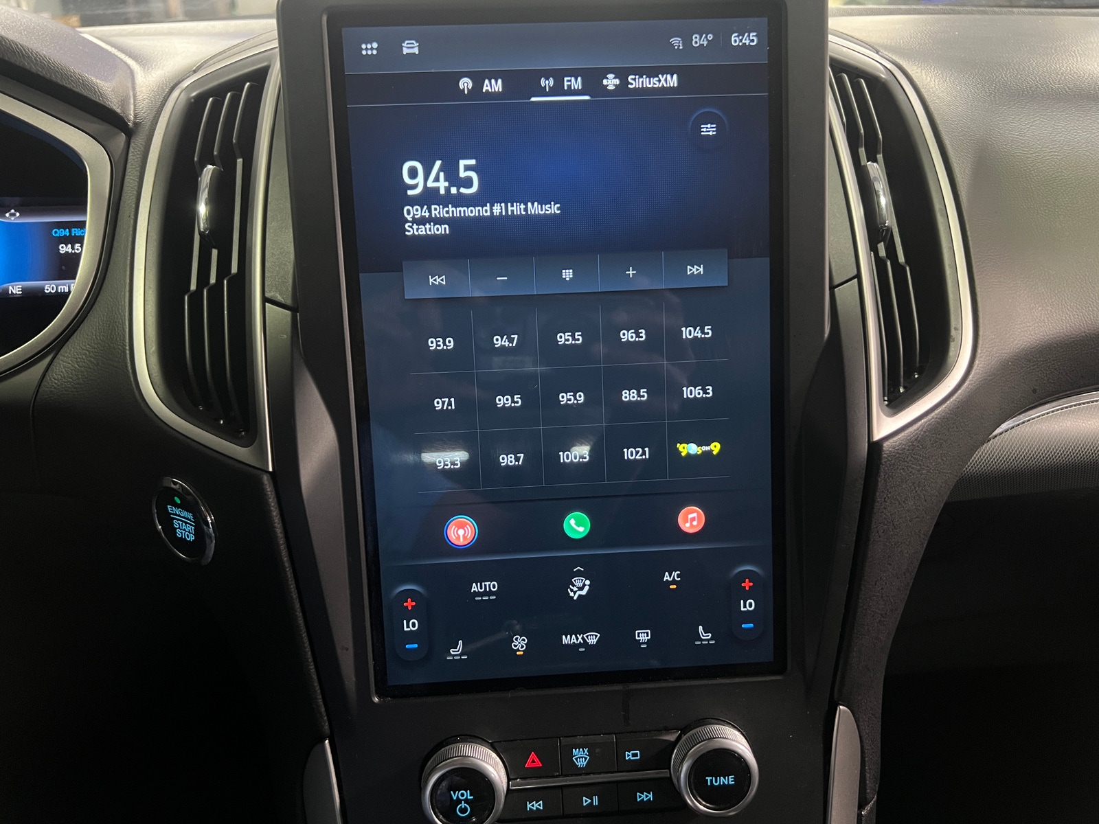 Thumbnail: 2021 Ford Edge - 3