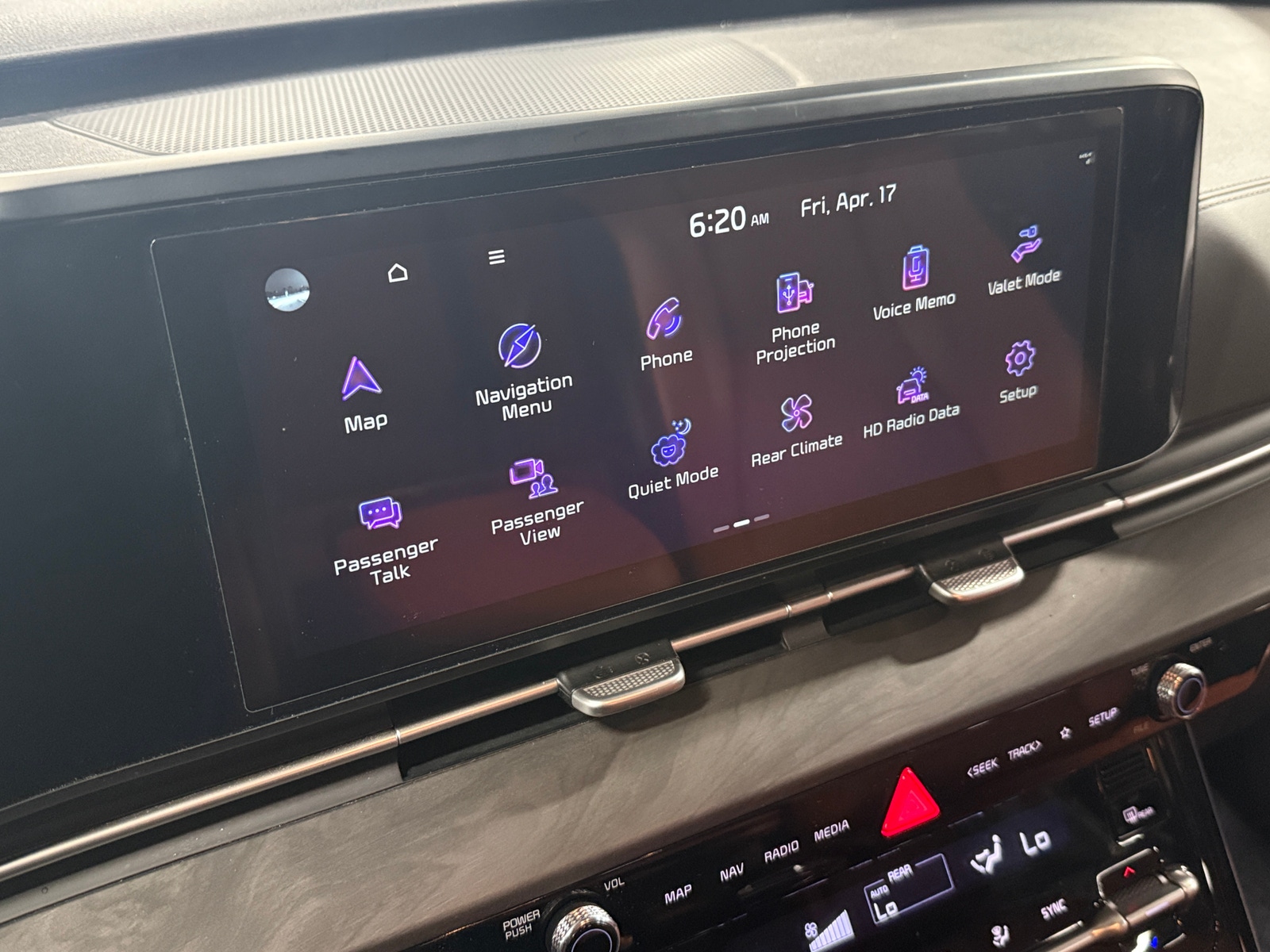 Thumbnail: 2023 Kia Carnival - 3