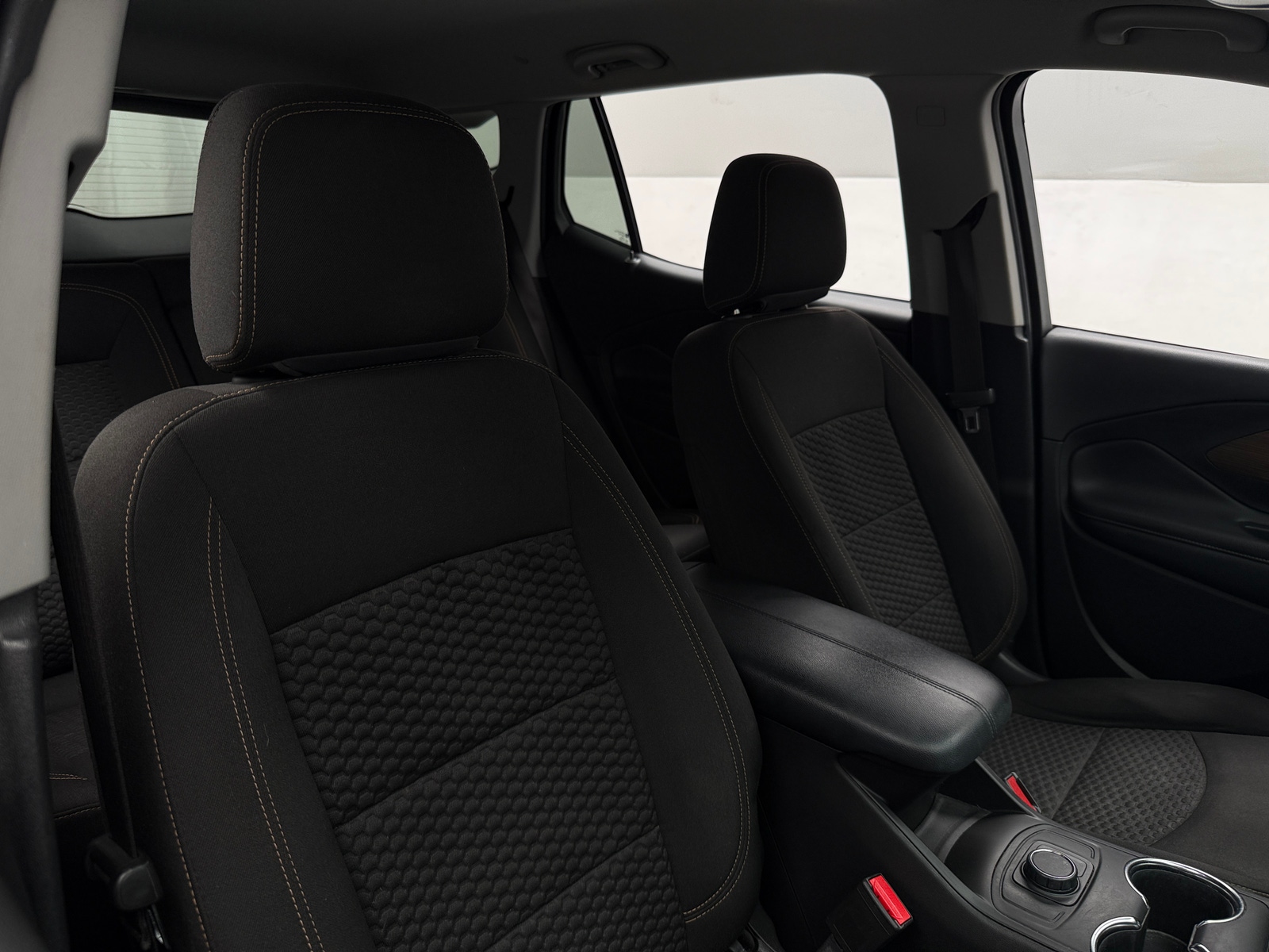 Thumbnail: 2018 GMC Terrain - 2