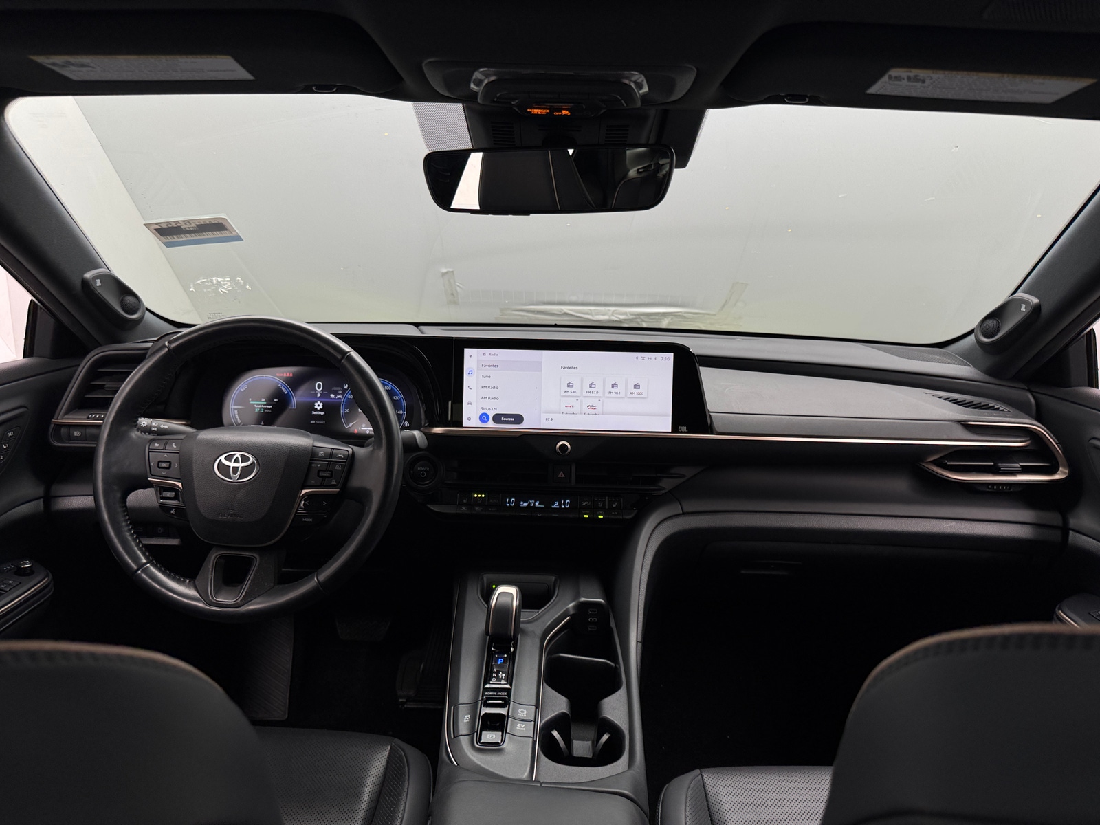 Thumbnail: 2023 Toyota Crown - 2