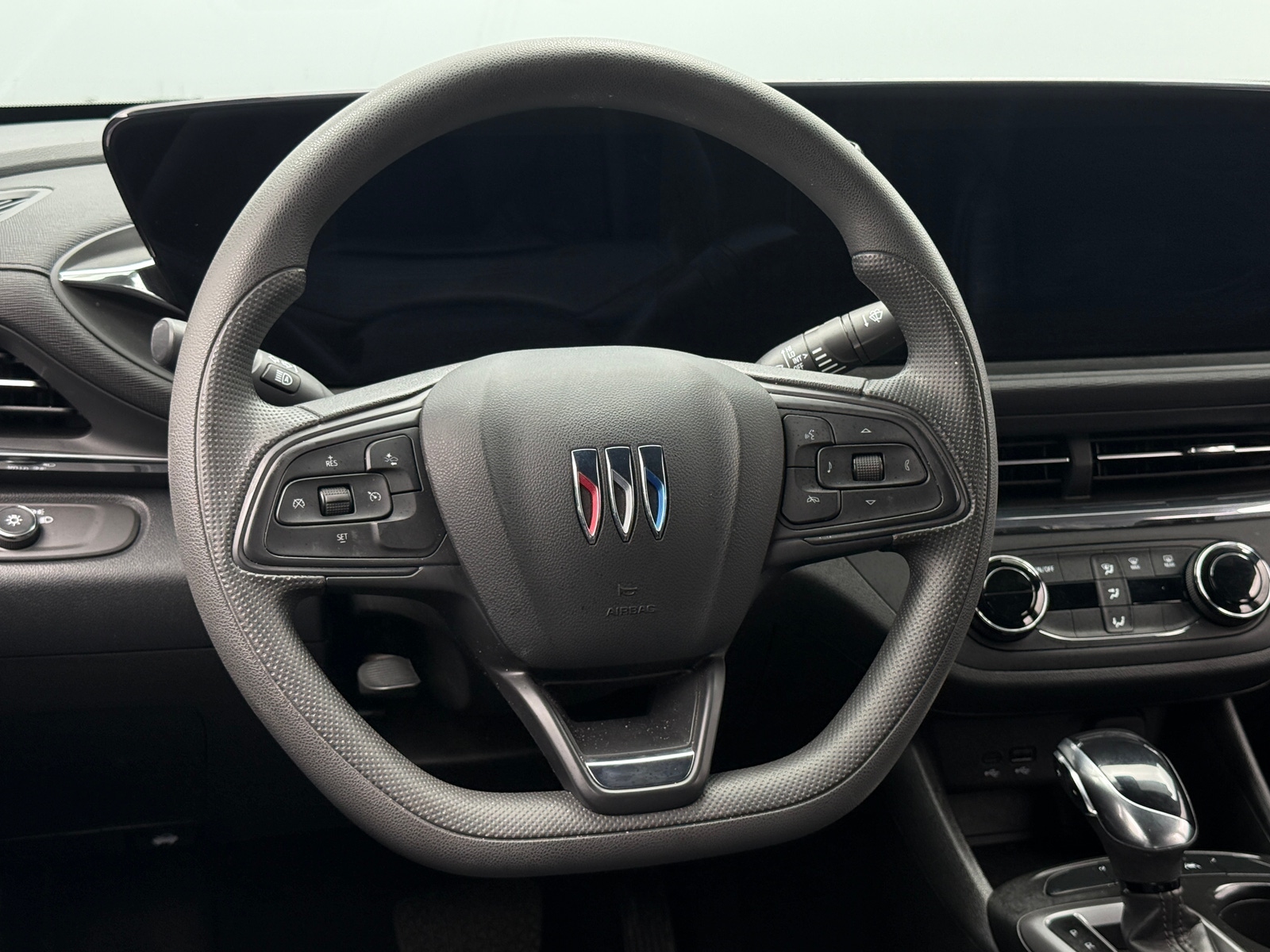 Thumbnail: 2025 Buick Envista - 4