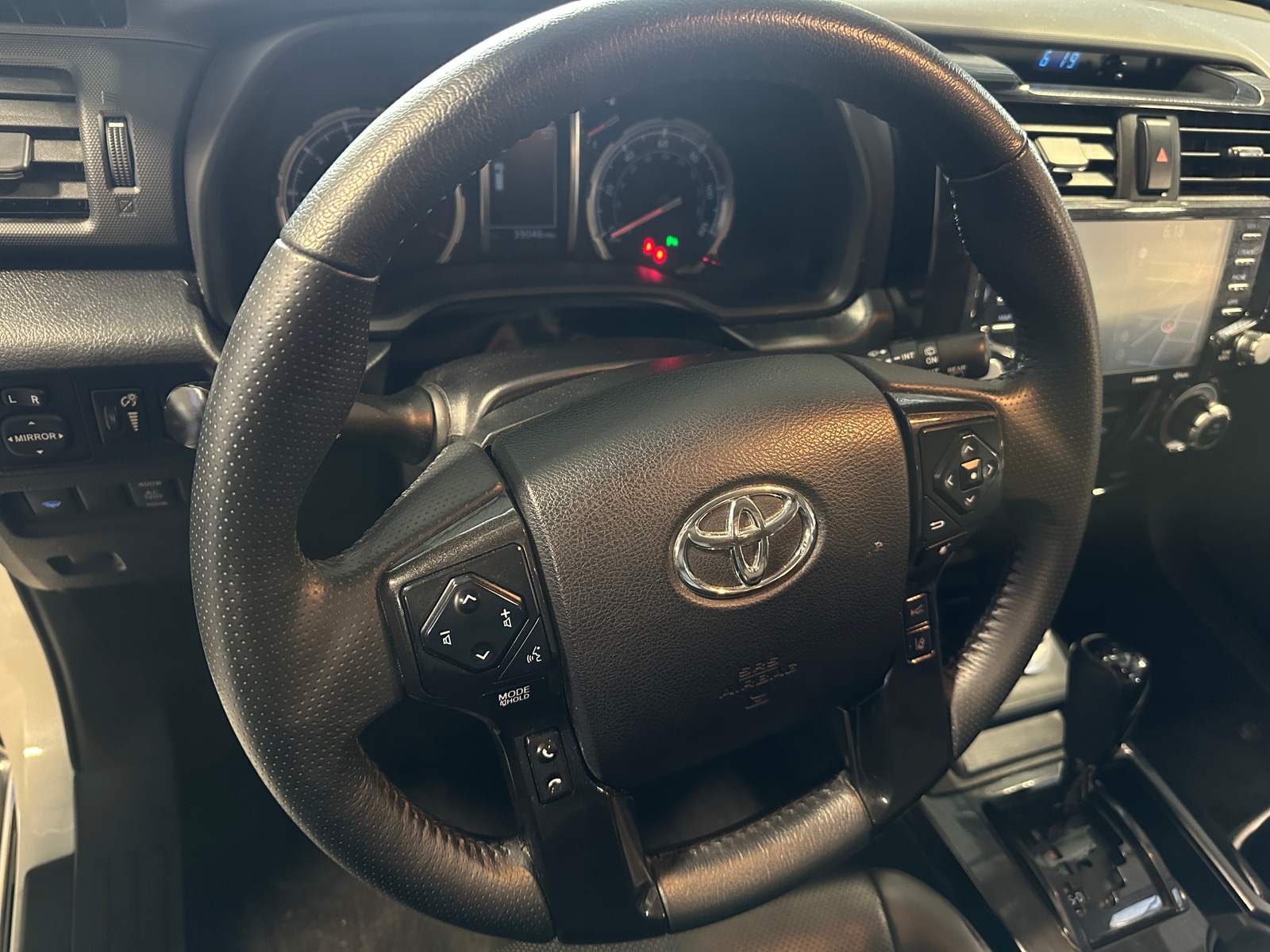 Thumbnail: 2020 Toyota 4Runner - 4