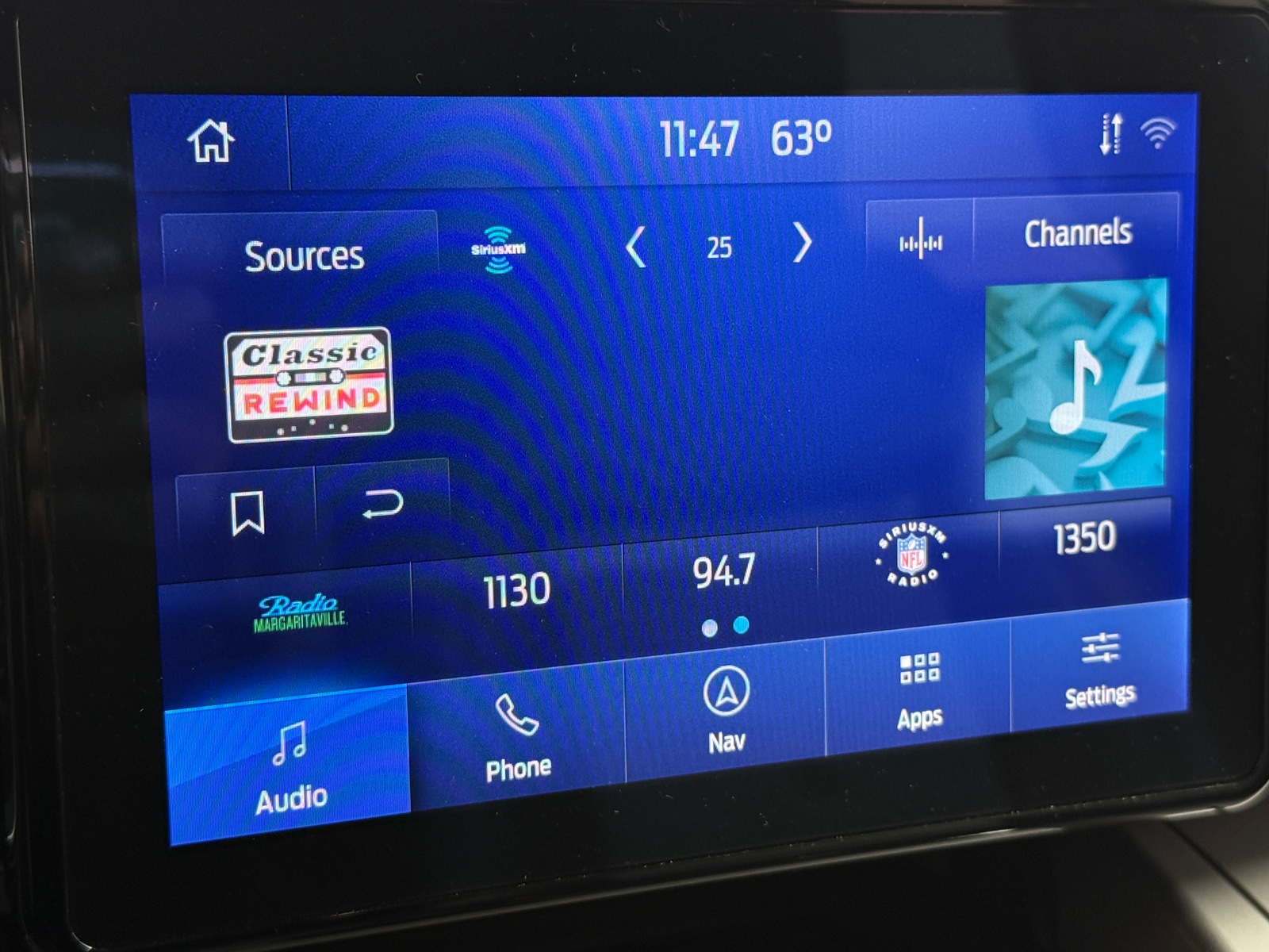 Thumbnail: 2022 Ford Explorer - 3