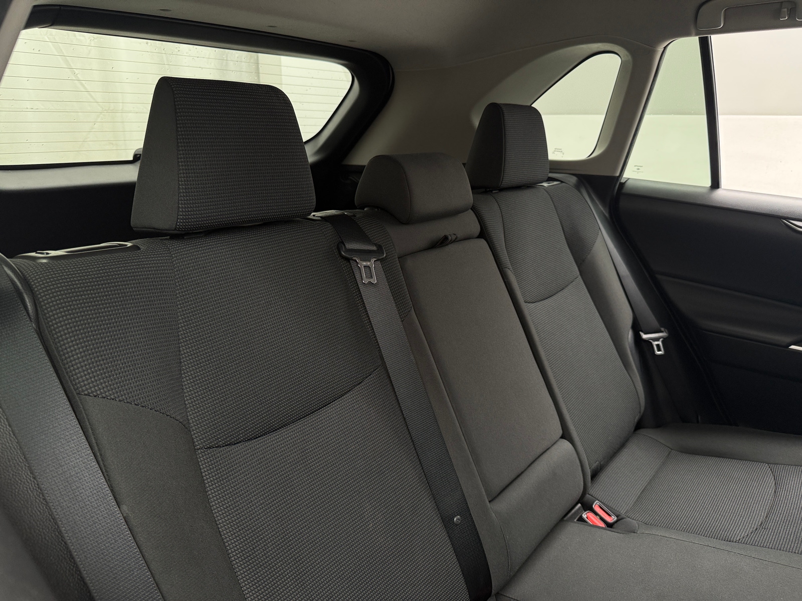 Thumbnail: 2020 Toyota RAV4 - 6