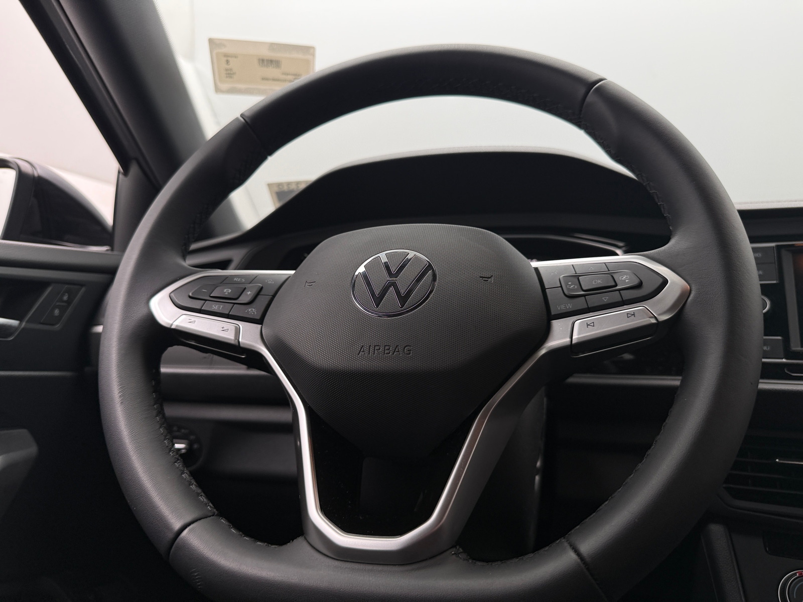 Thumbnail: 2024 Volkswagen Jetta - 5