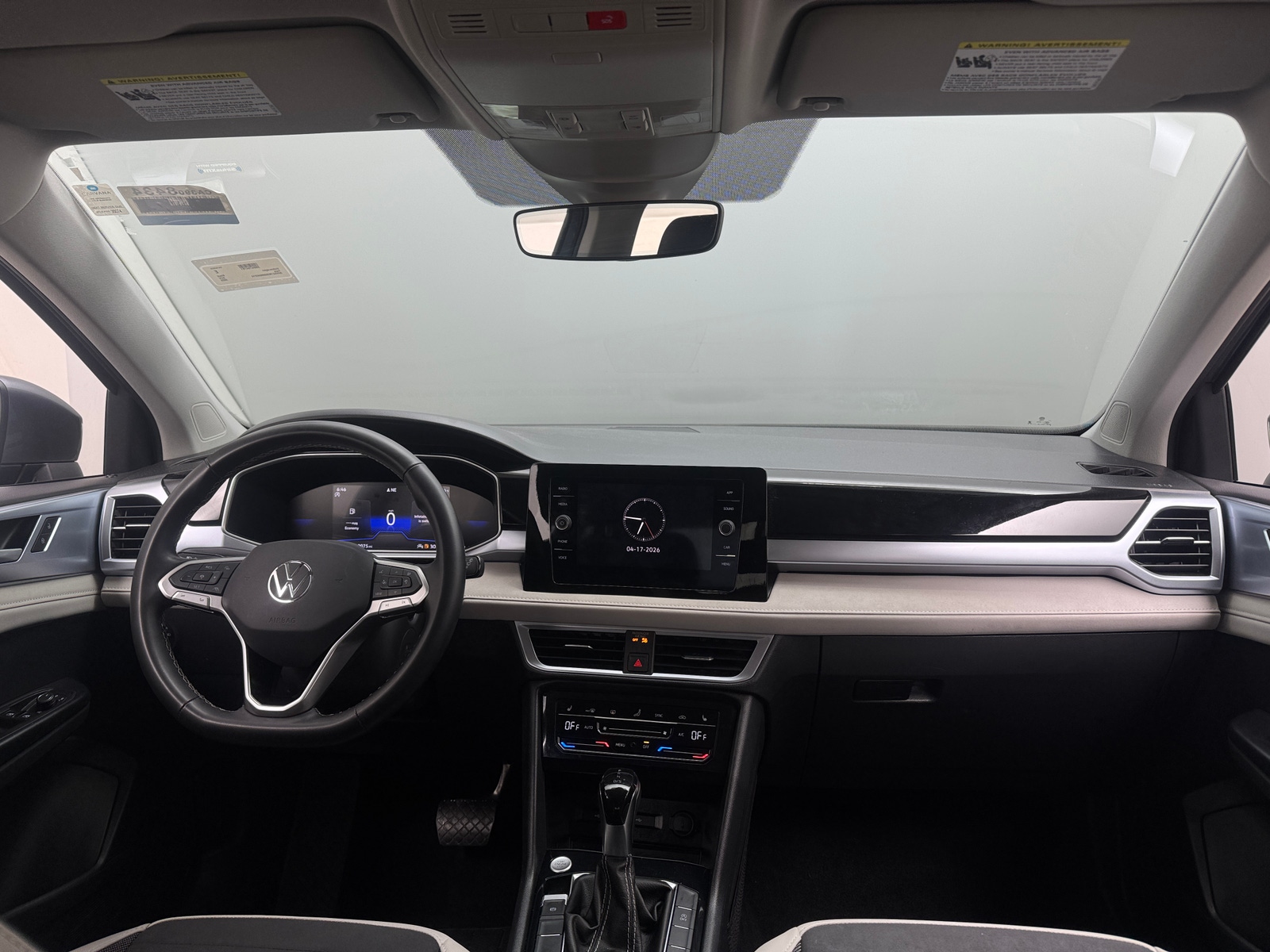 Thumbnail: 2025 Volkswagen Taos - 2