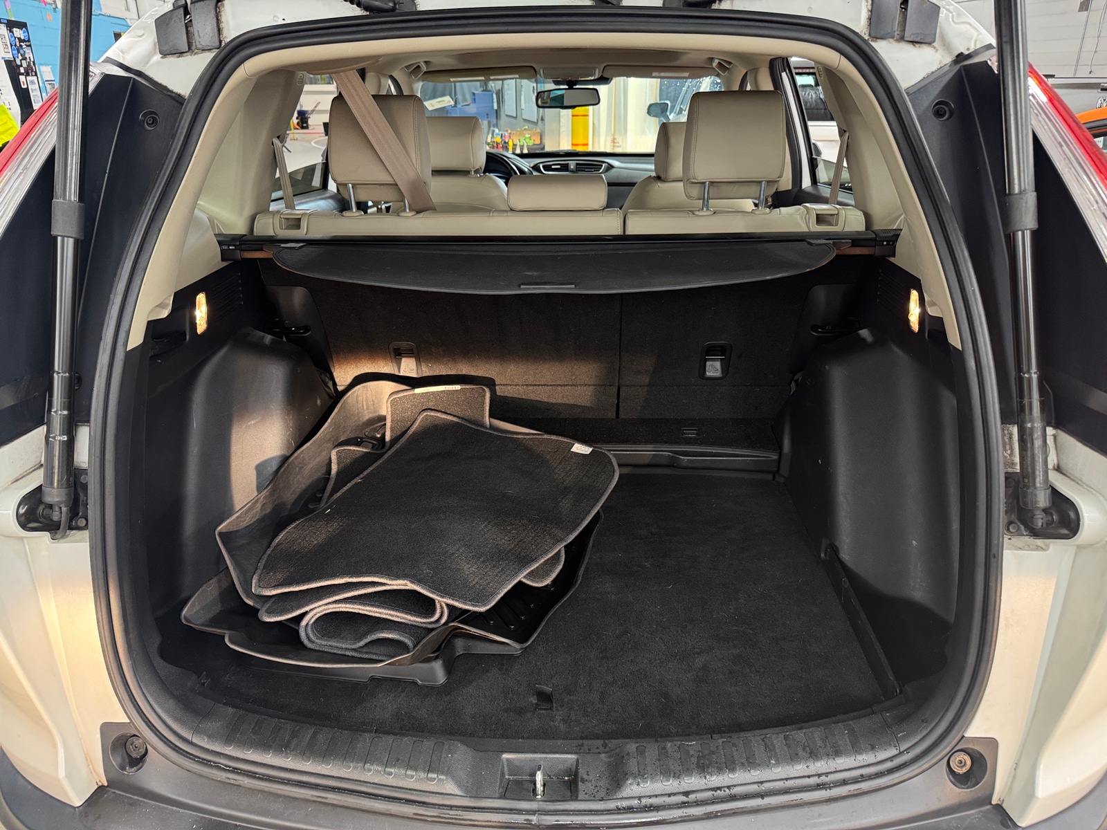 Thumbnail: 2019 Honda CR-V - 6