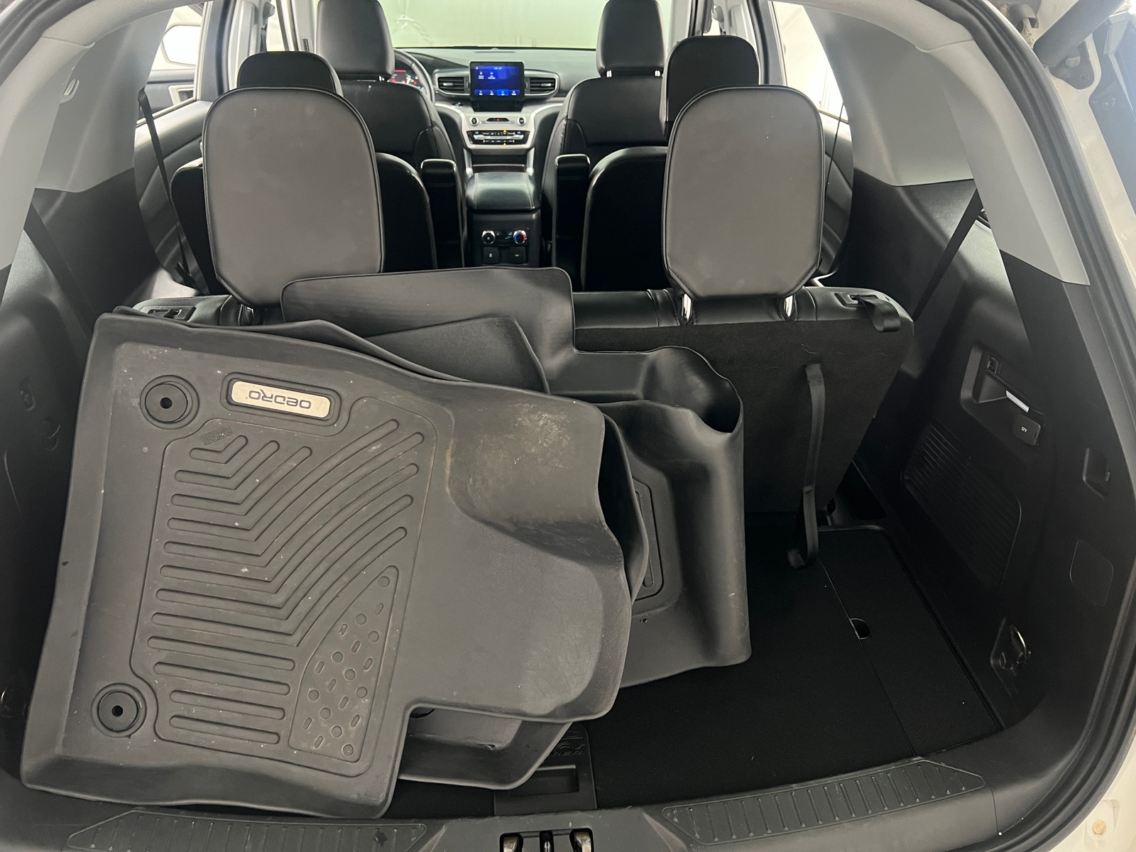 Thumbnail: 2021 Ford Explorer - 6